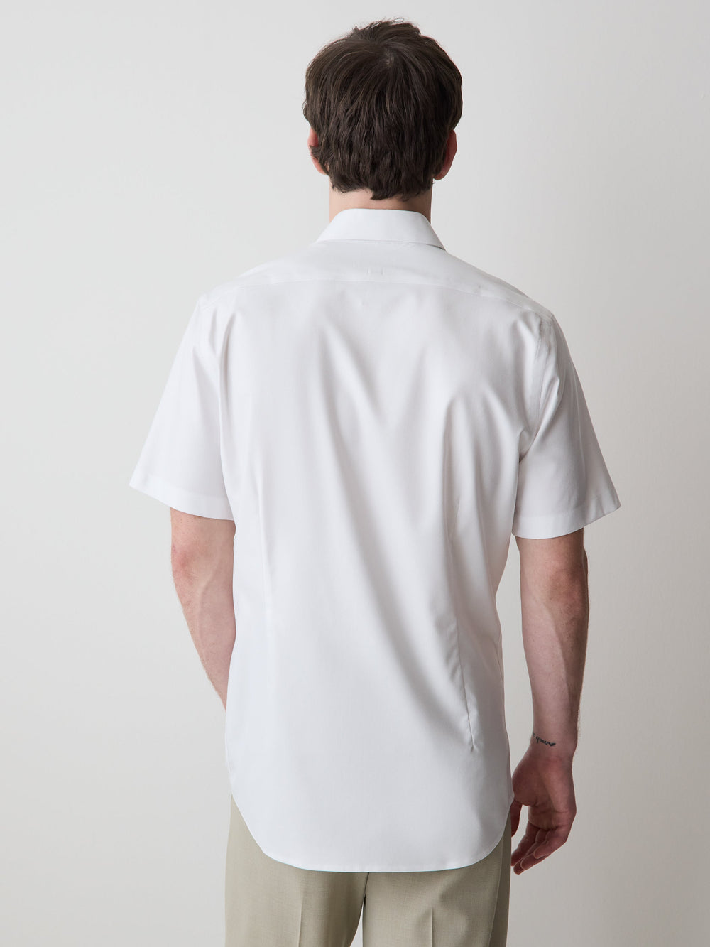 Short-Sleeve Slim Fit Knit-Like Dress Shirt rw&co Special Promo Price