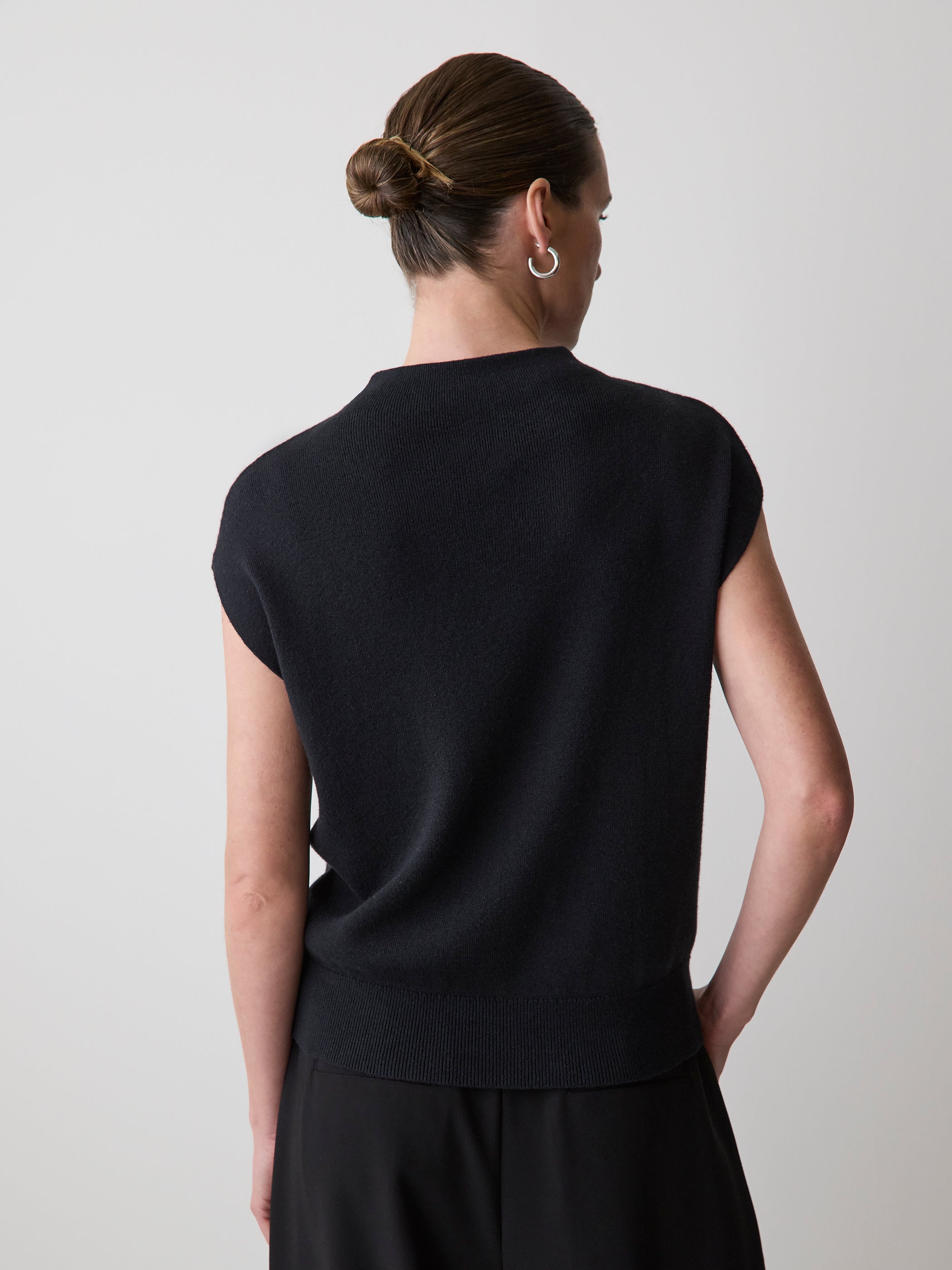 Extended-Sleeve Funnel-Neck Sweater rw&co Limited Time Discount
