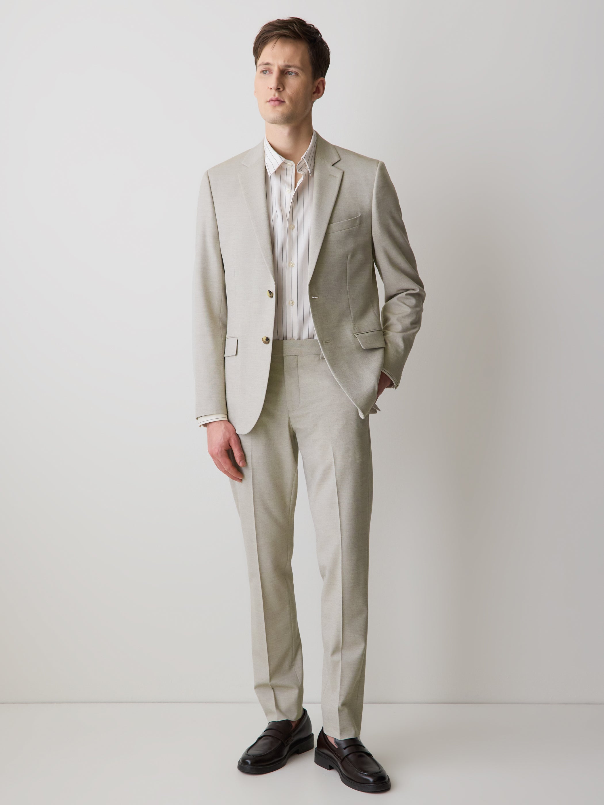 Slim Fit Tech Suit Pant rw&co Great Value Deal