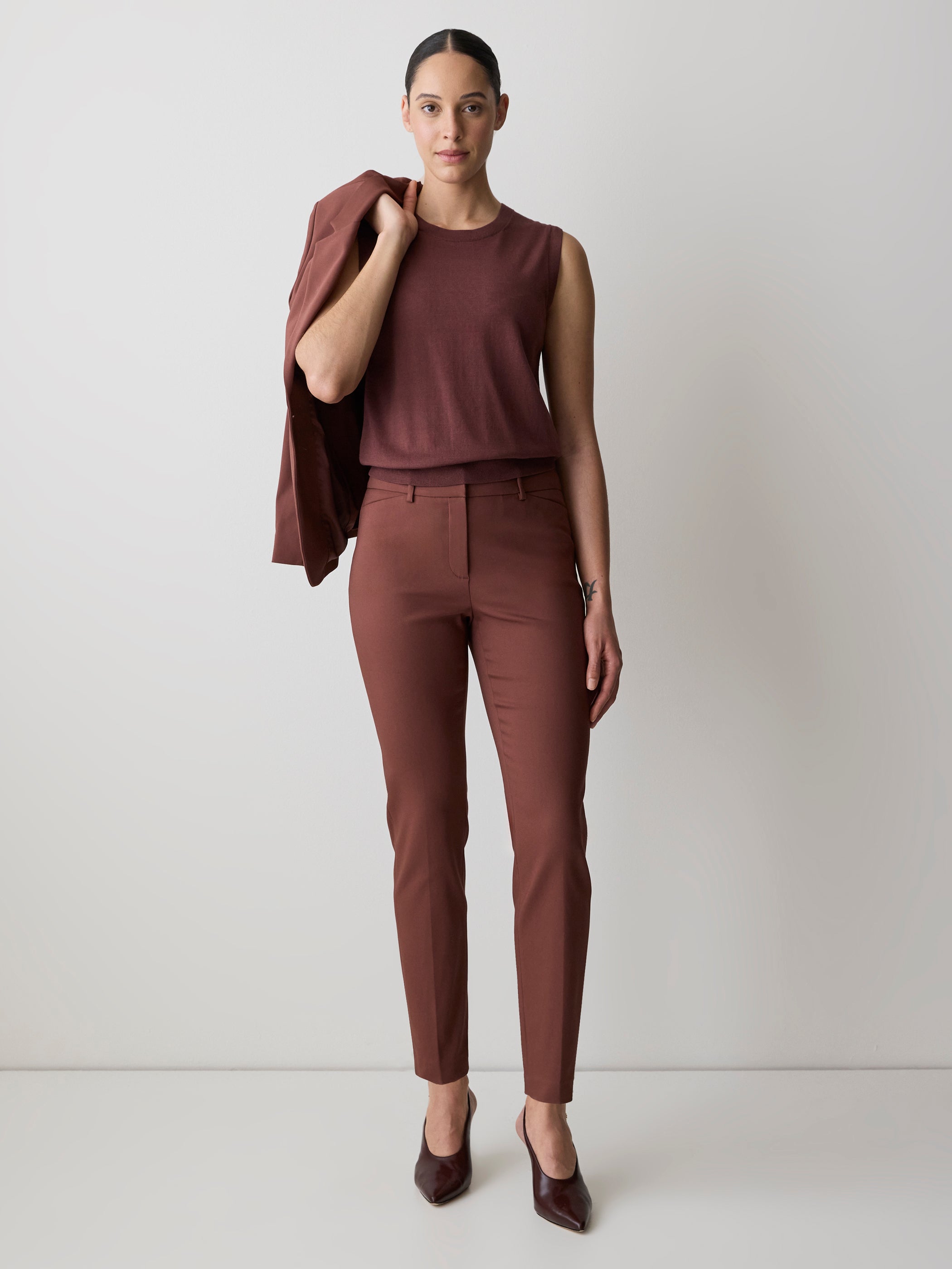Limitless Mid-Rise Slim-Leg Signature Fit Pant rw&co Great Value Deal