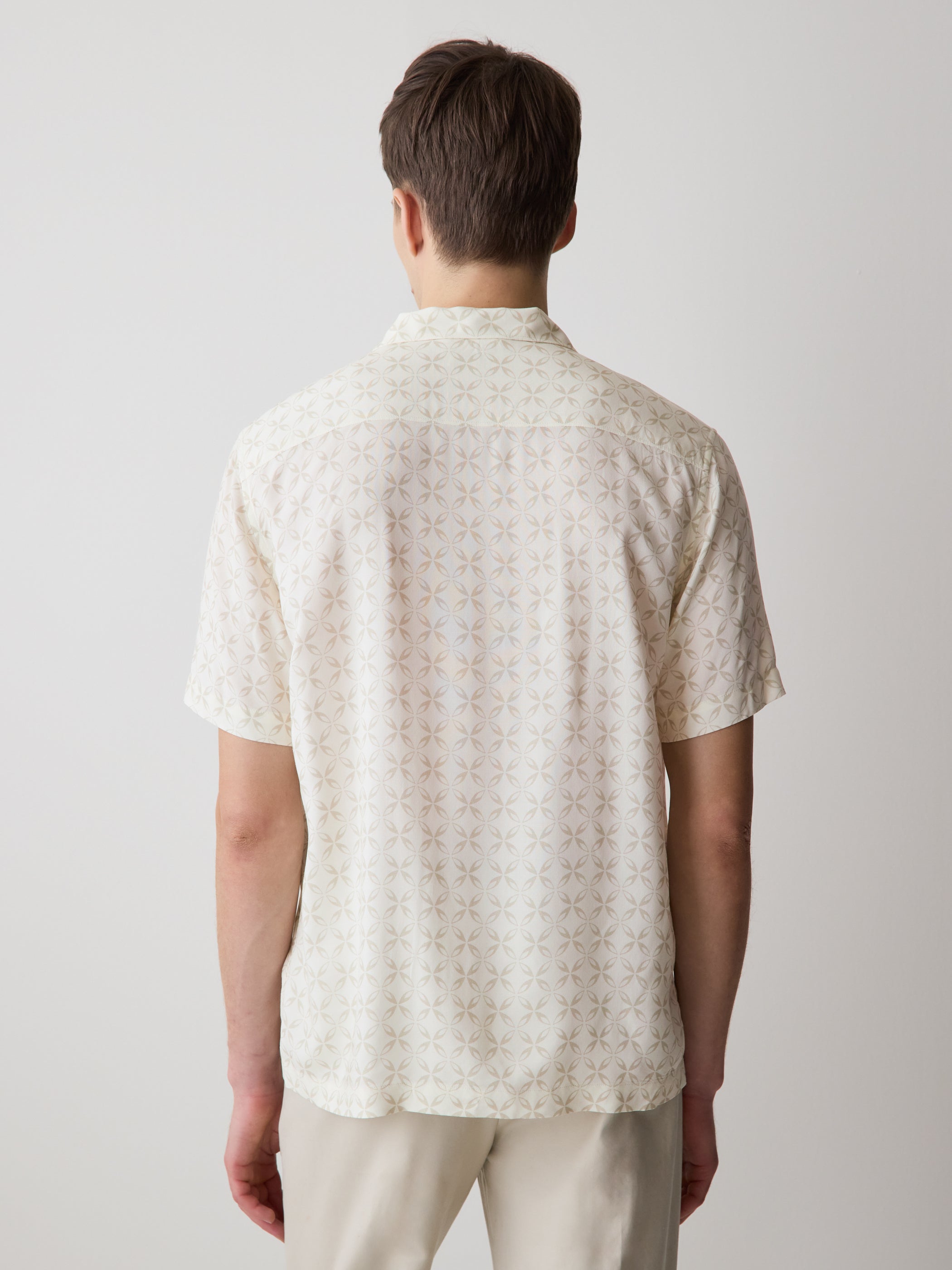 Short-Sleeve Camp-Collar Shirt with Geo Print rw&co Special Promo Price