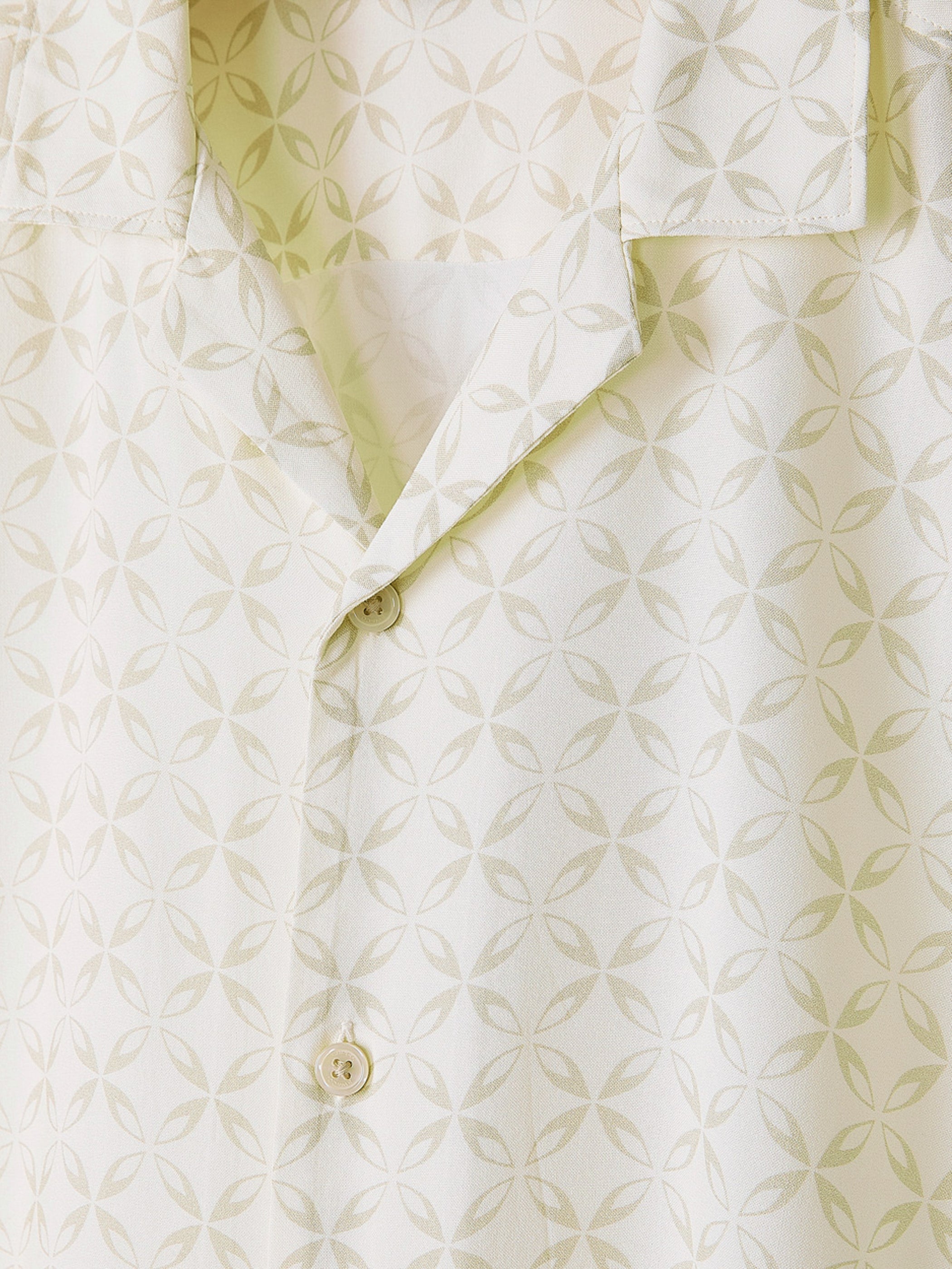 Short-Sleeve Camp-Collar Shirt with Geo Print rw&co Special Promo Price