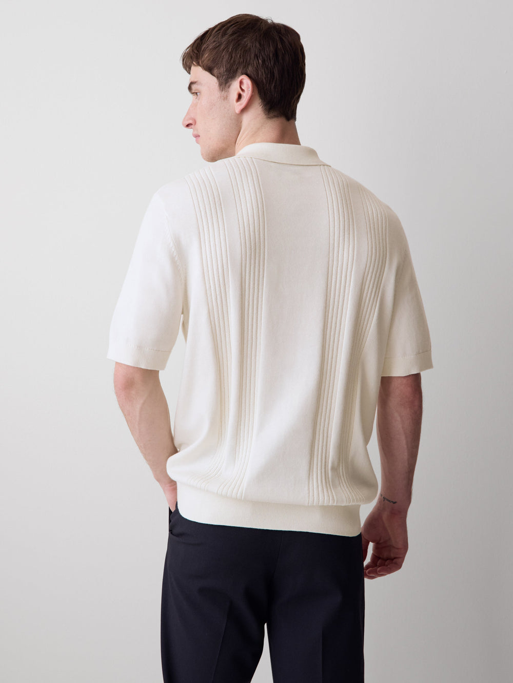 Short-Sleeve Cotton Polo with Vertical Stitches rw&co Exclusive Sale Price