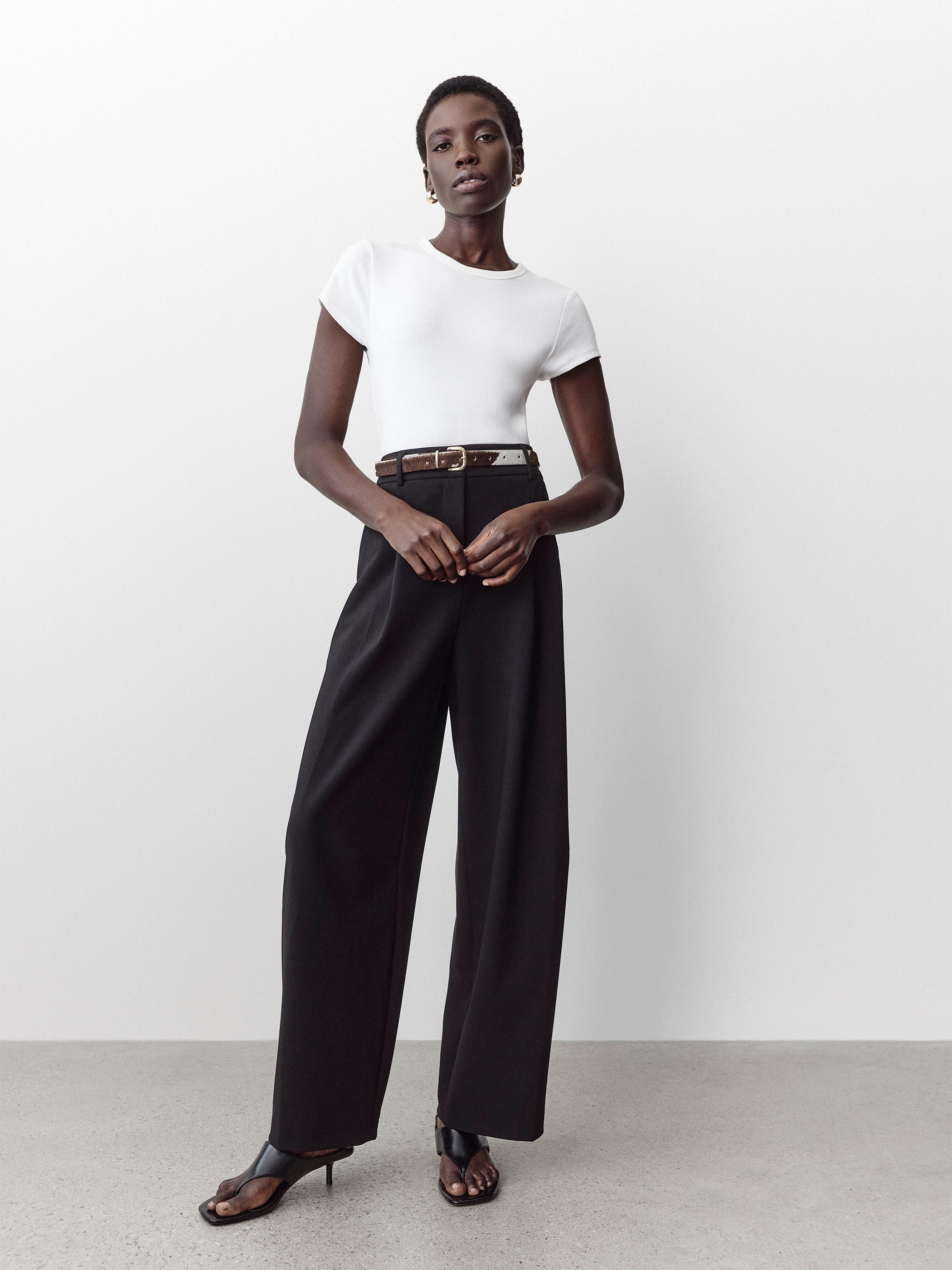 Twill High-Rise Barrel Pant rw&co On Sale