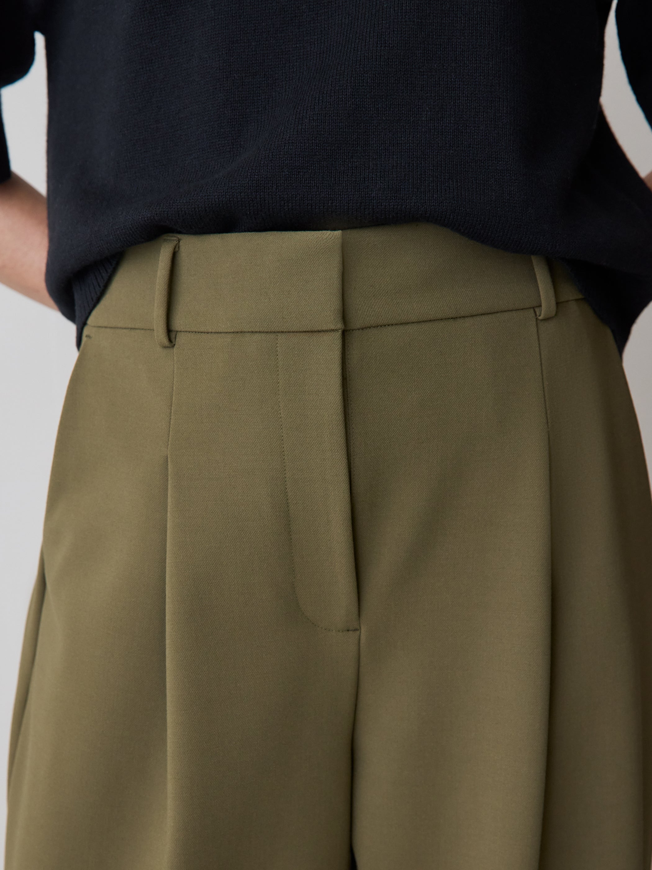 Twill High-Rise Barrel Pant rw&co On Sale