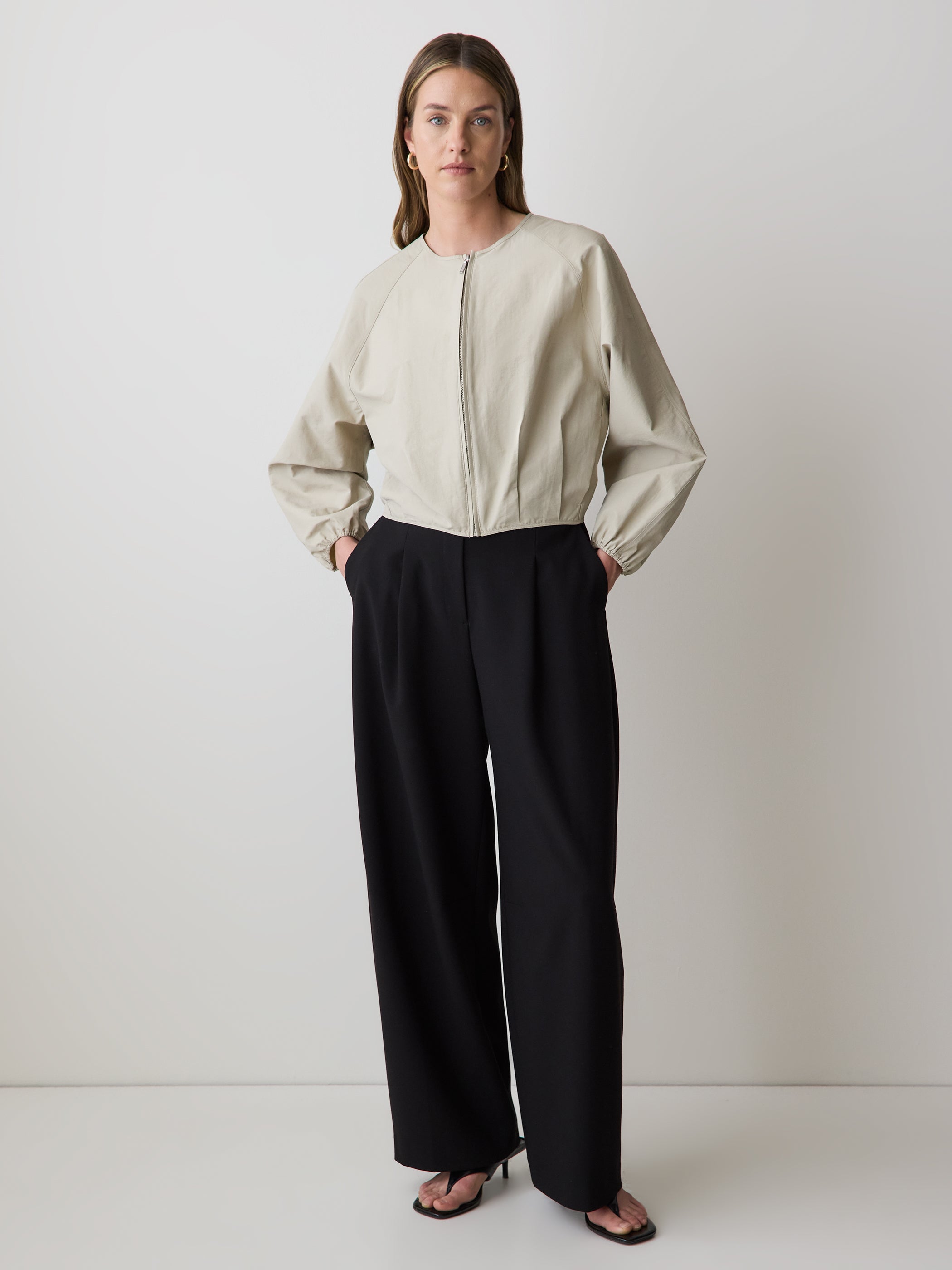 Twill High-Rise Barrel Pant rw&co On Sale