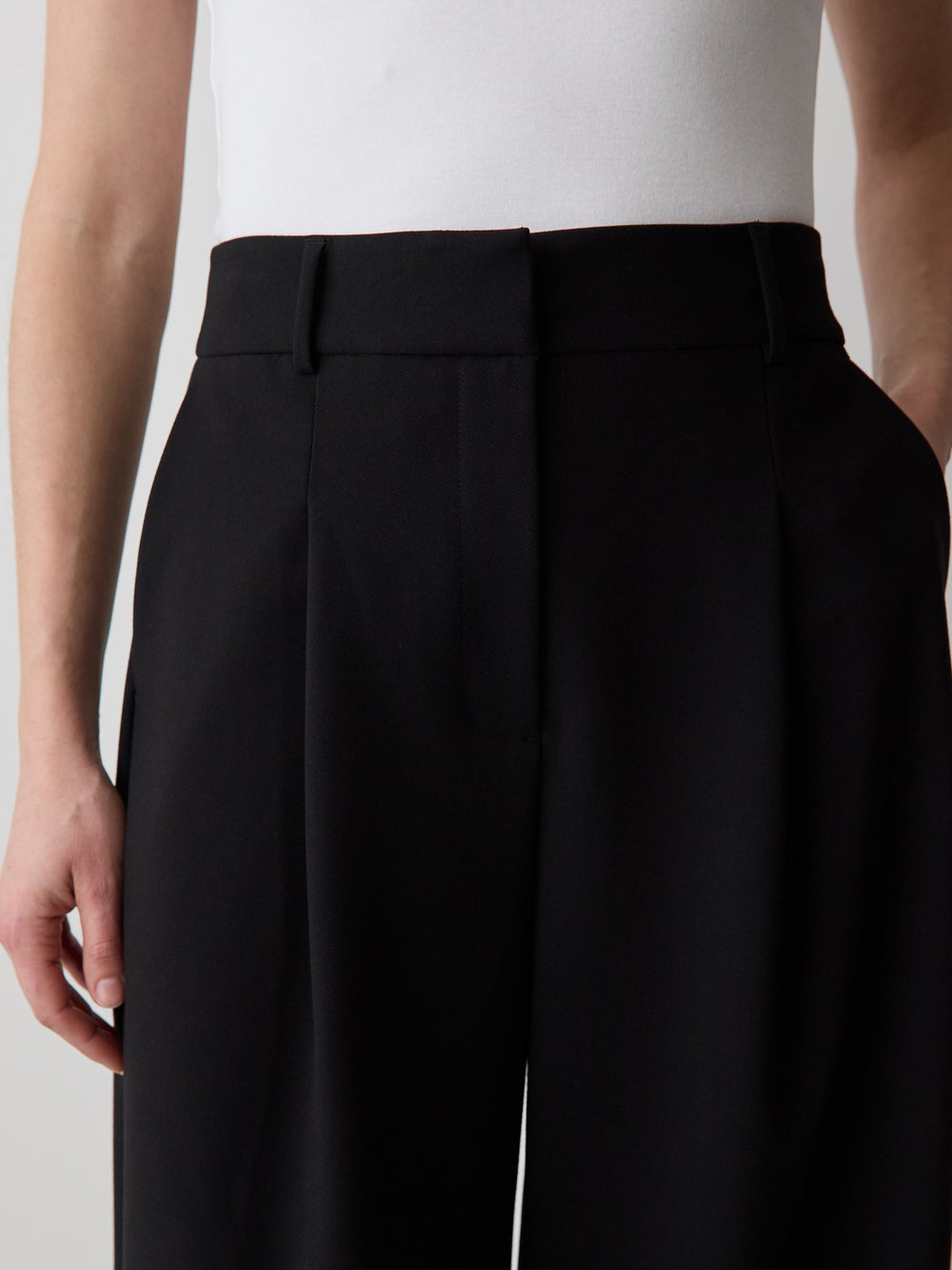 Twill High-Rise Barrel Pant rw&co On Sale