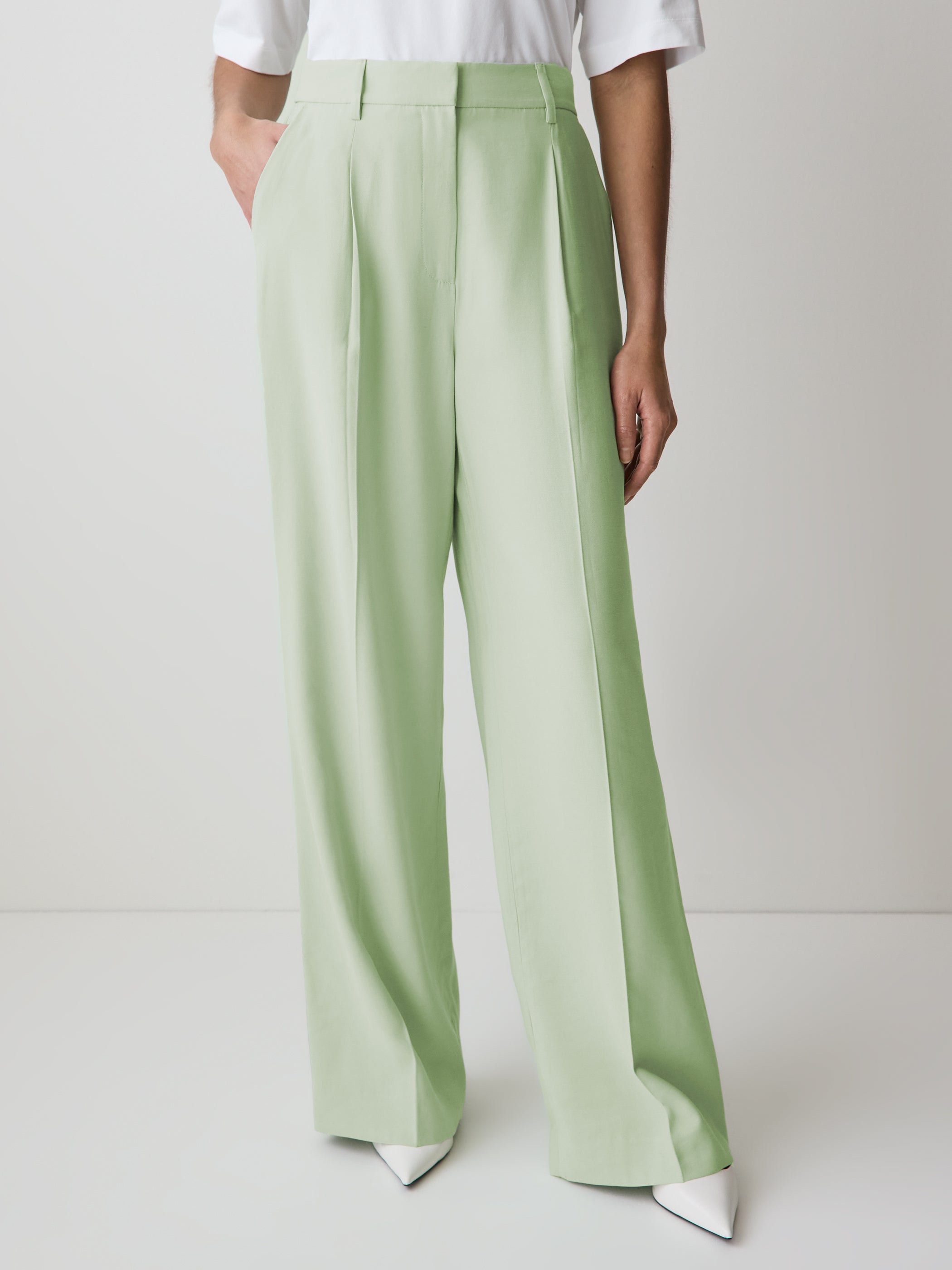 Wide-Leg High-Rise Pant with Elastic Back rw&co Special Offer