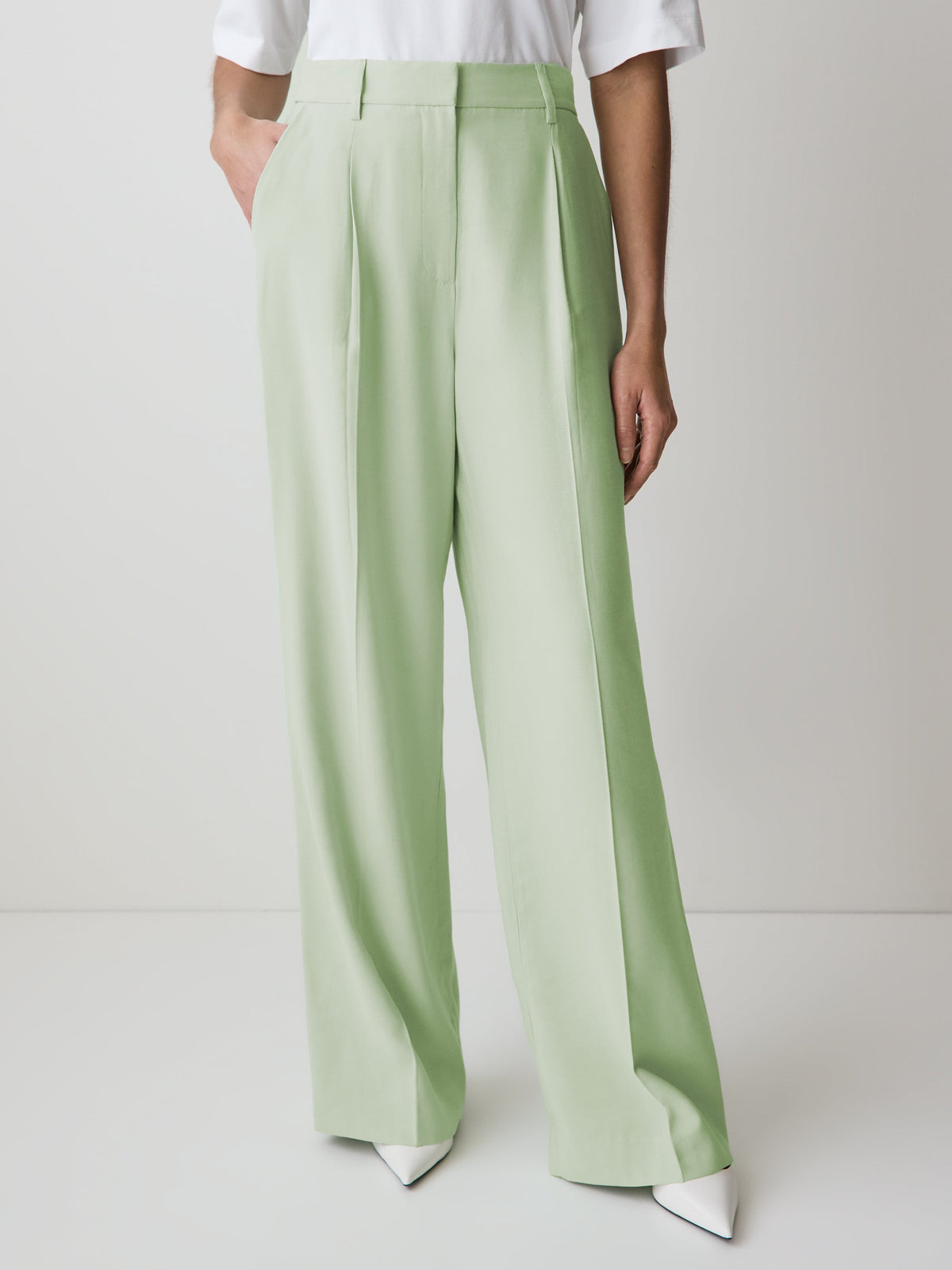 Wide-Leg High-Rise Pant with Elastic Back rw&co Special Offer