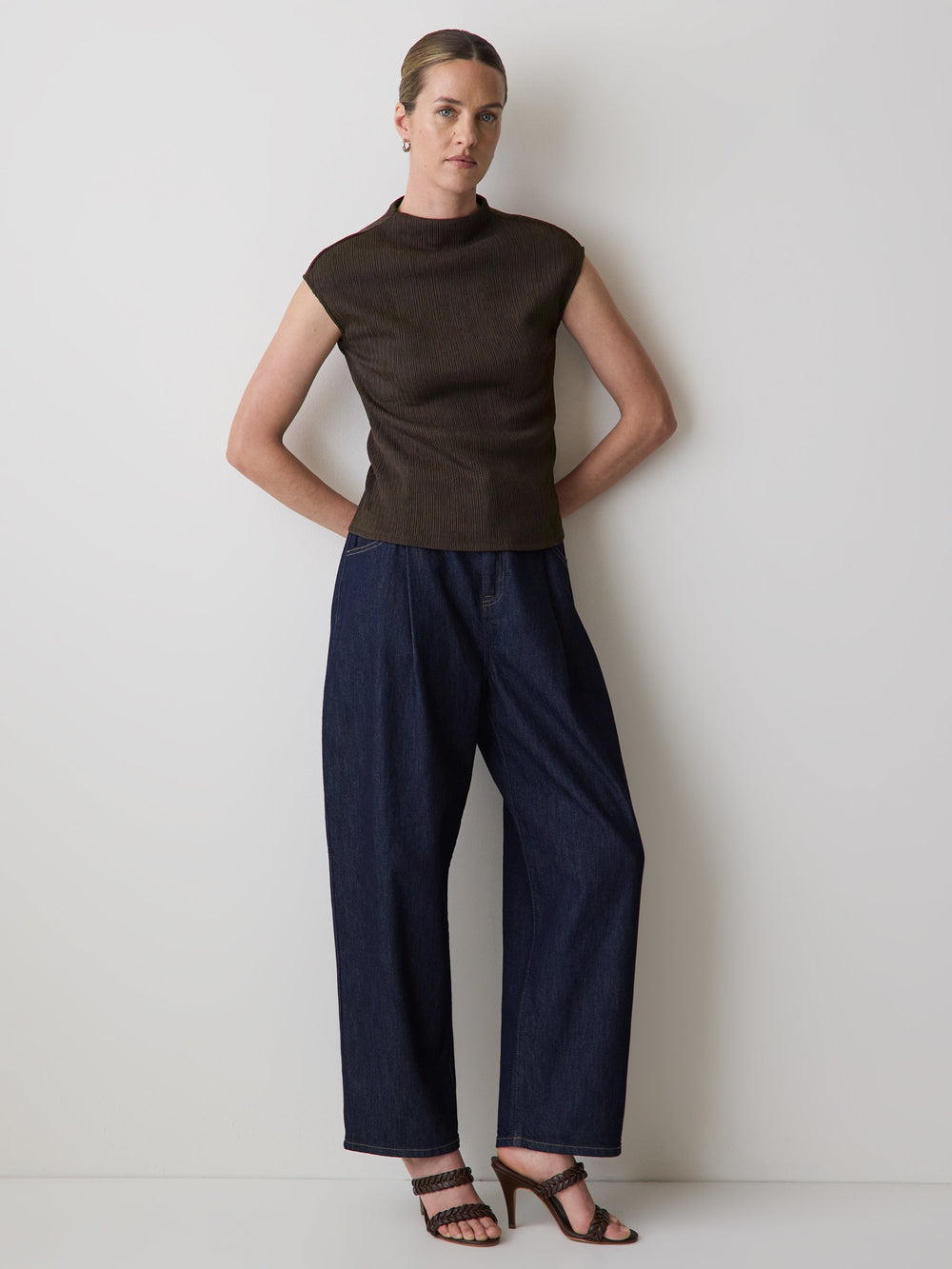Sleeveless Funnel-Neck Textured Top rw&co Special Offer