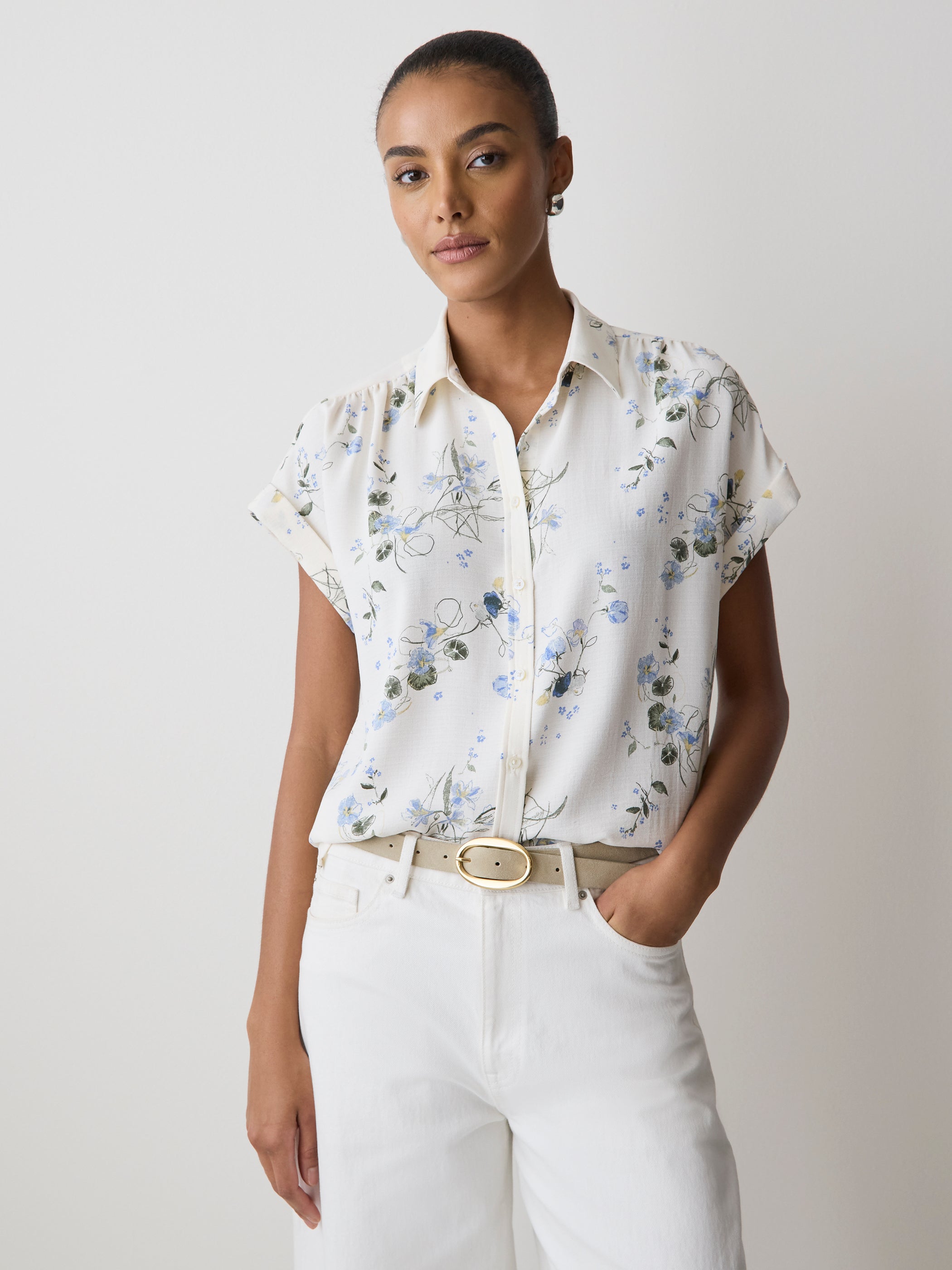 Short-Sleeve Buttoned-Down Blouse rw&co On Sale