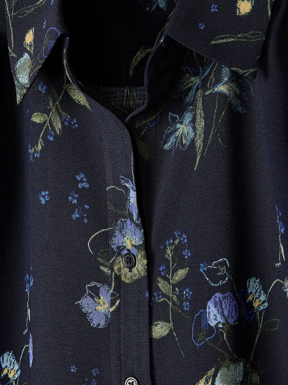Short-Sleeve Buttoned-Down Blouse rw&co On Sale