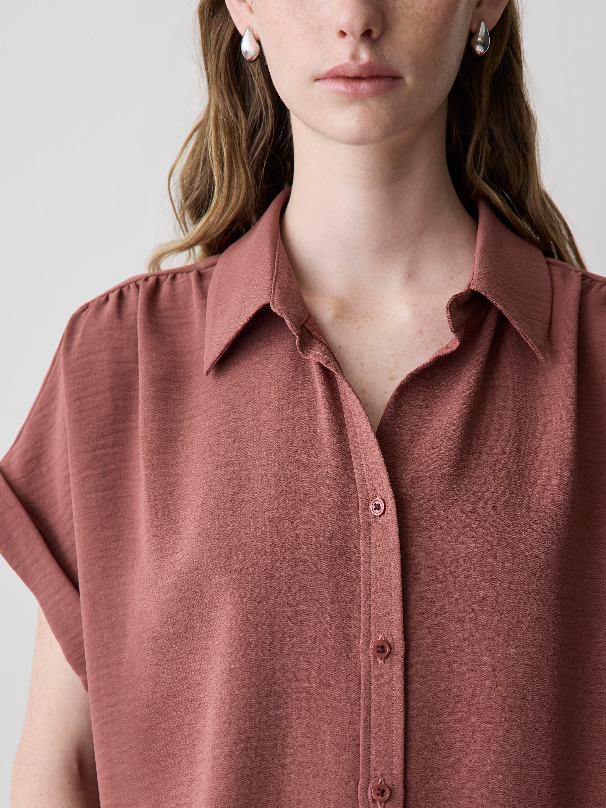 Short-Sleeve Buttoned-Down Blouse rw&co On Sale