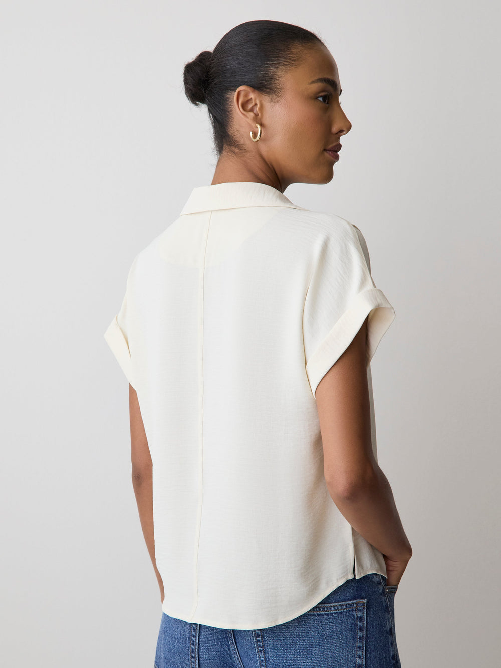Short-Sleeve Buttoned-Down Blouse rw&co On Sale