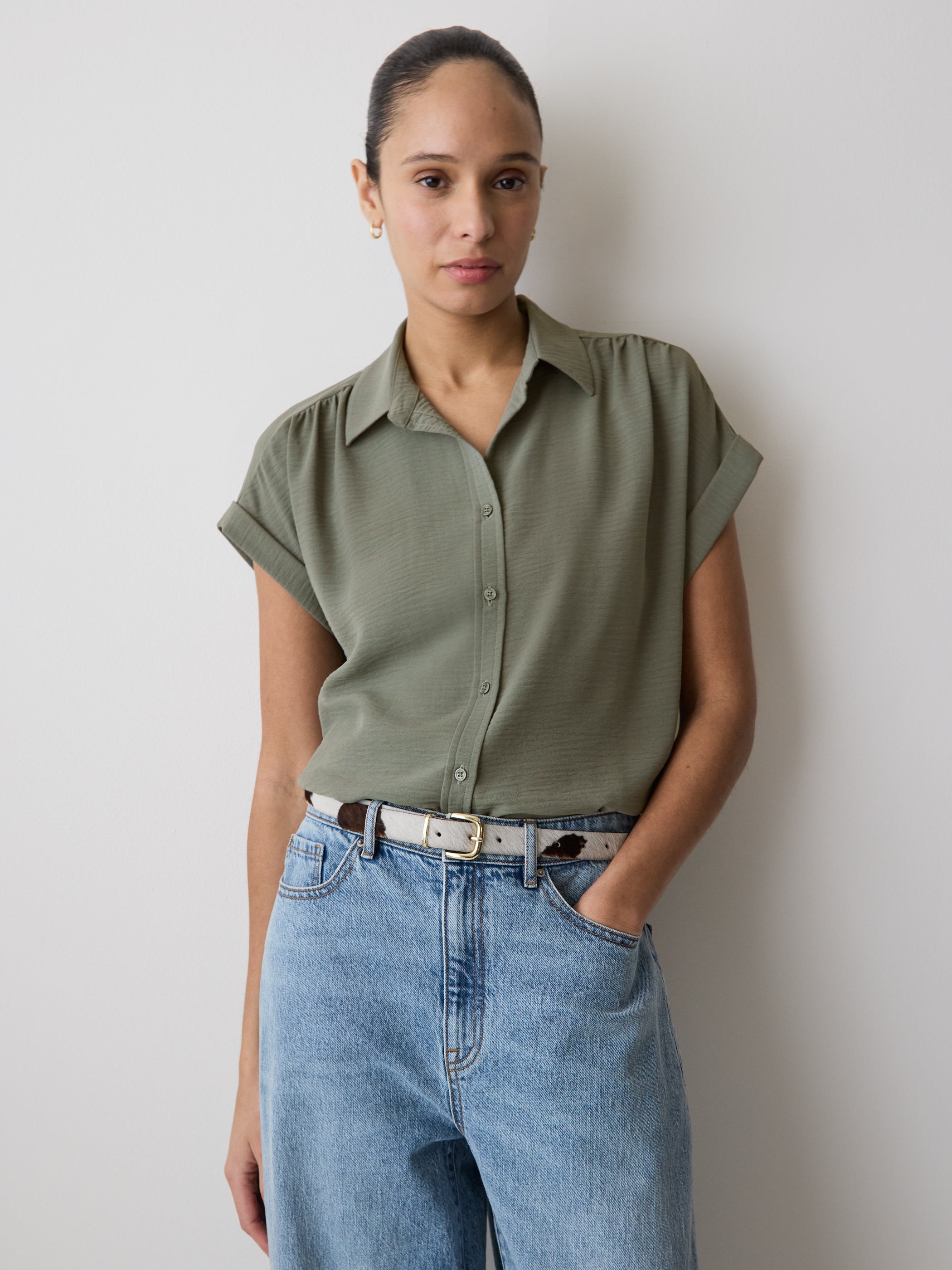 Short-Sleeve Buttoned-Down Blouse rw&co On Sale