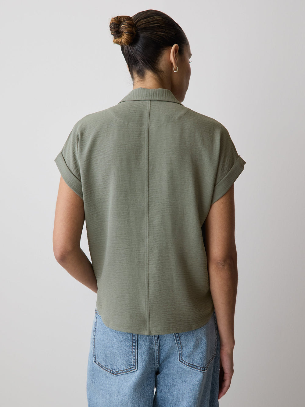 Short-Sleeve Buttoned-Down Blouse rw&co On Sale