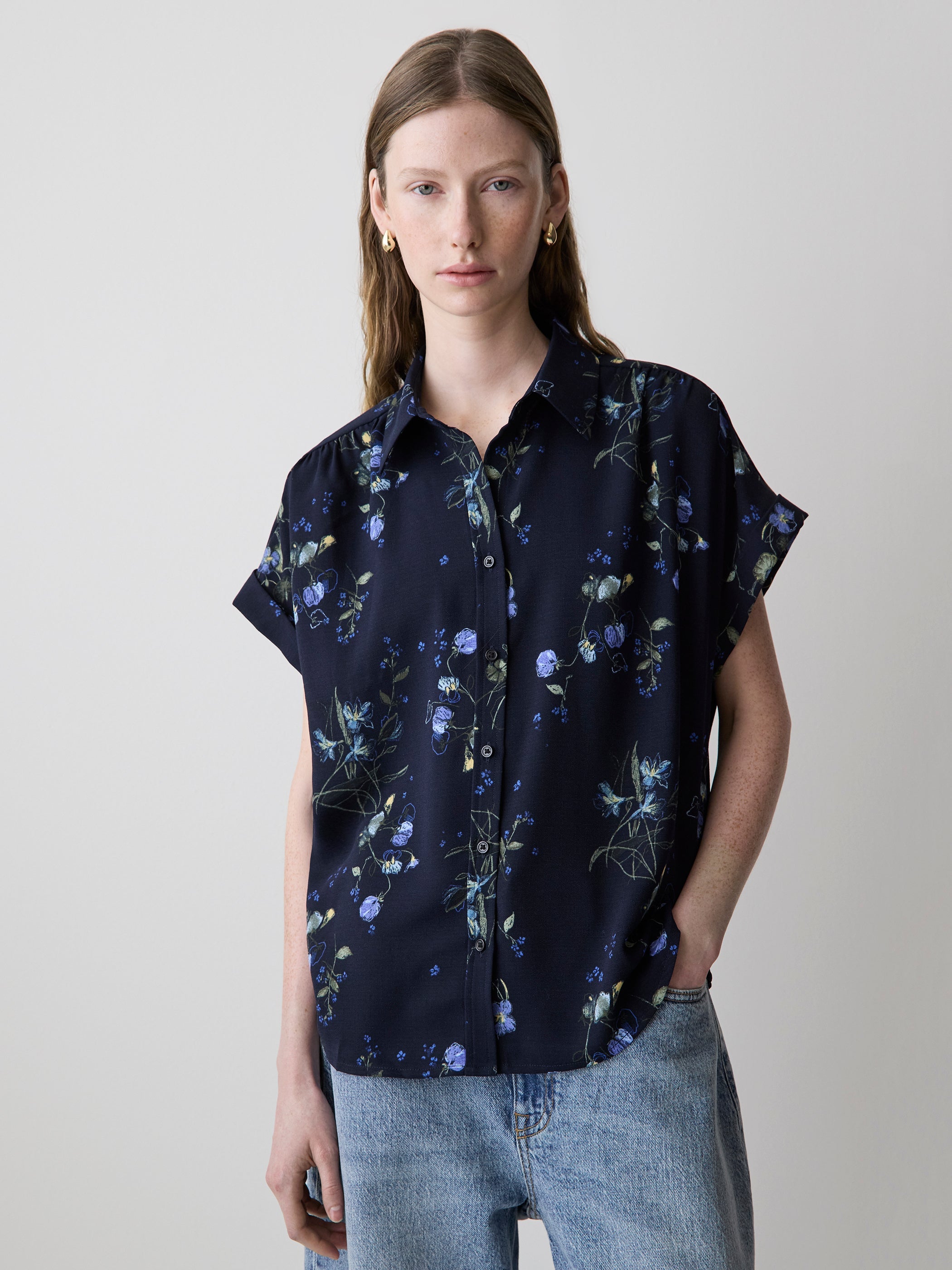 Short-Sleeve Buttoned-Down Blouse rw&co On Sale