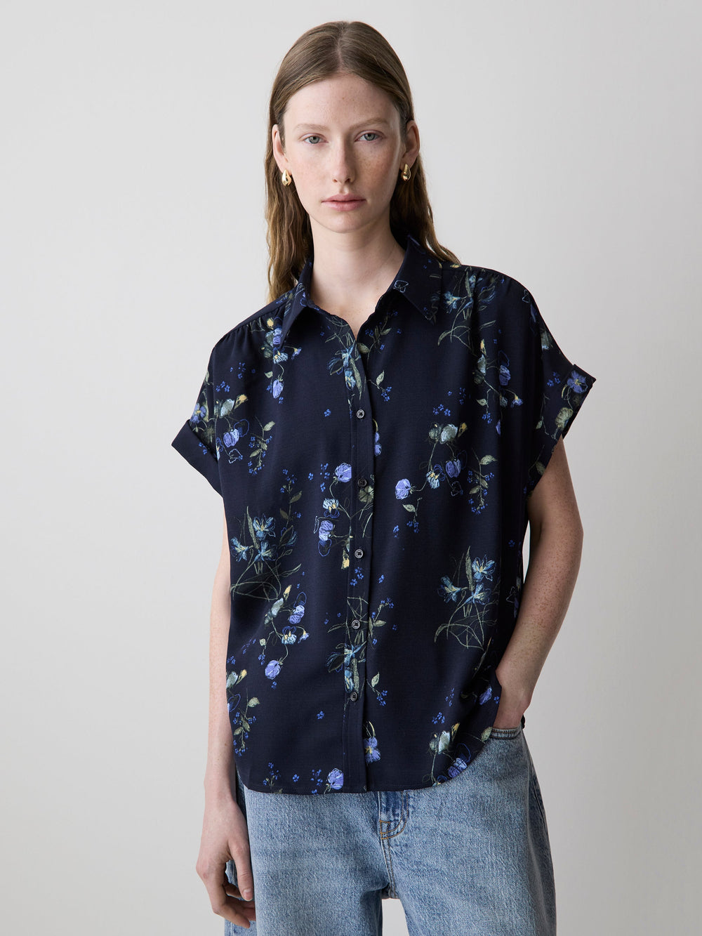 Short-Sleeve Buttoned-Down Blouse rw&co On Sale