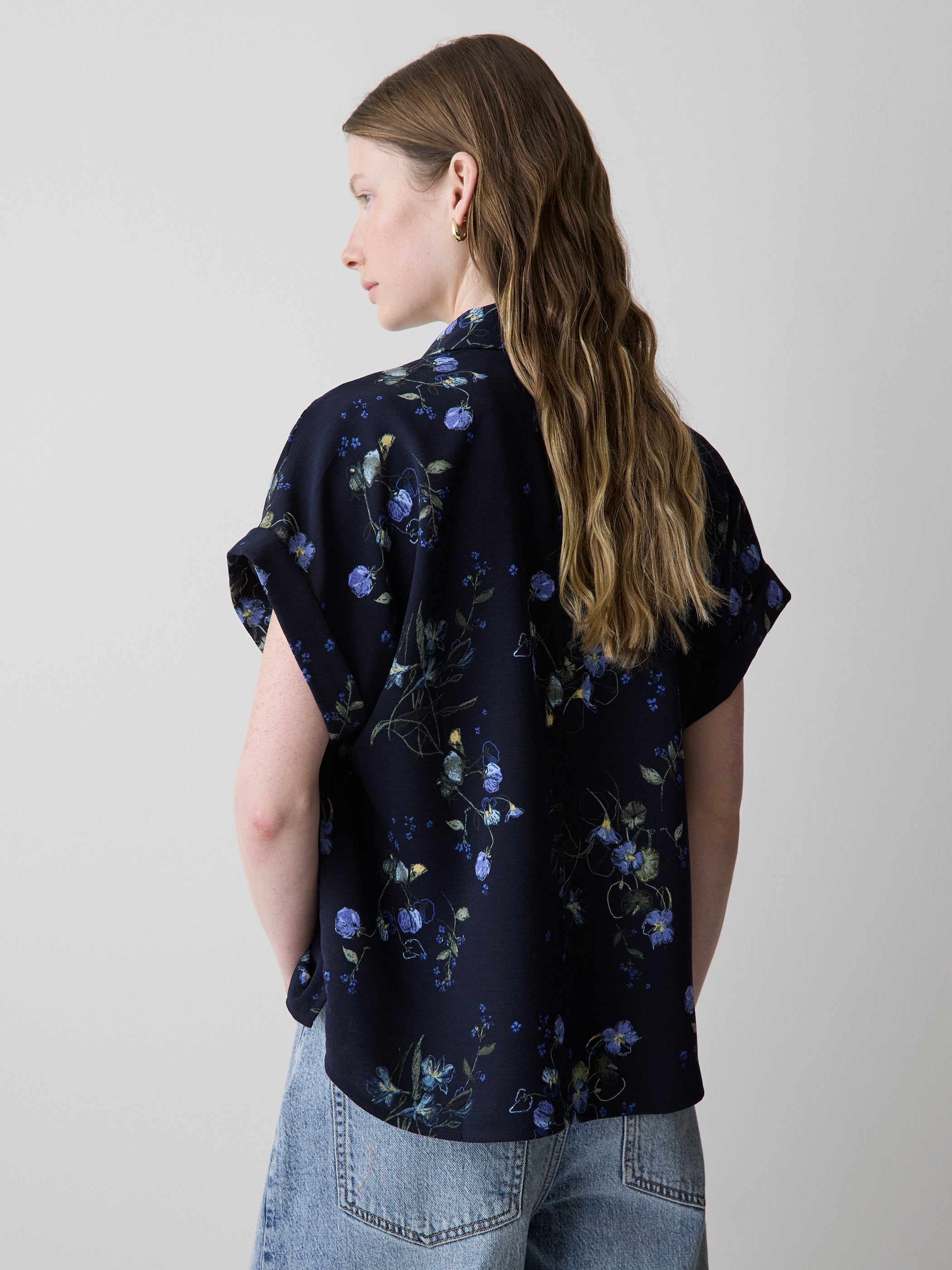 Short-Sleeve Buttoned-Down Blouse rw&co On Sale