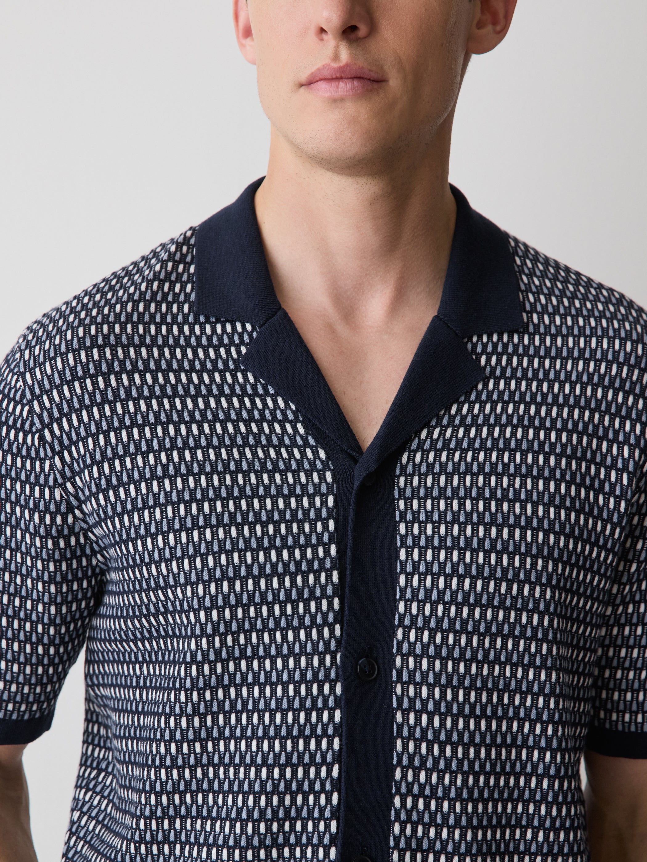 Striped Short-Sleeve Shirt Sweater with Camp Collar rw&co Special Offer