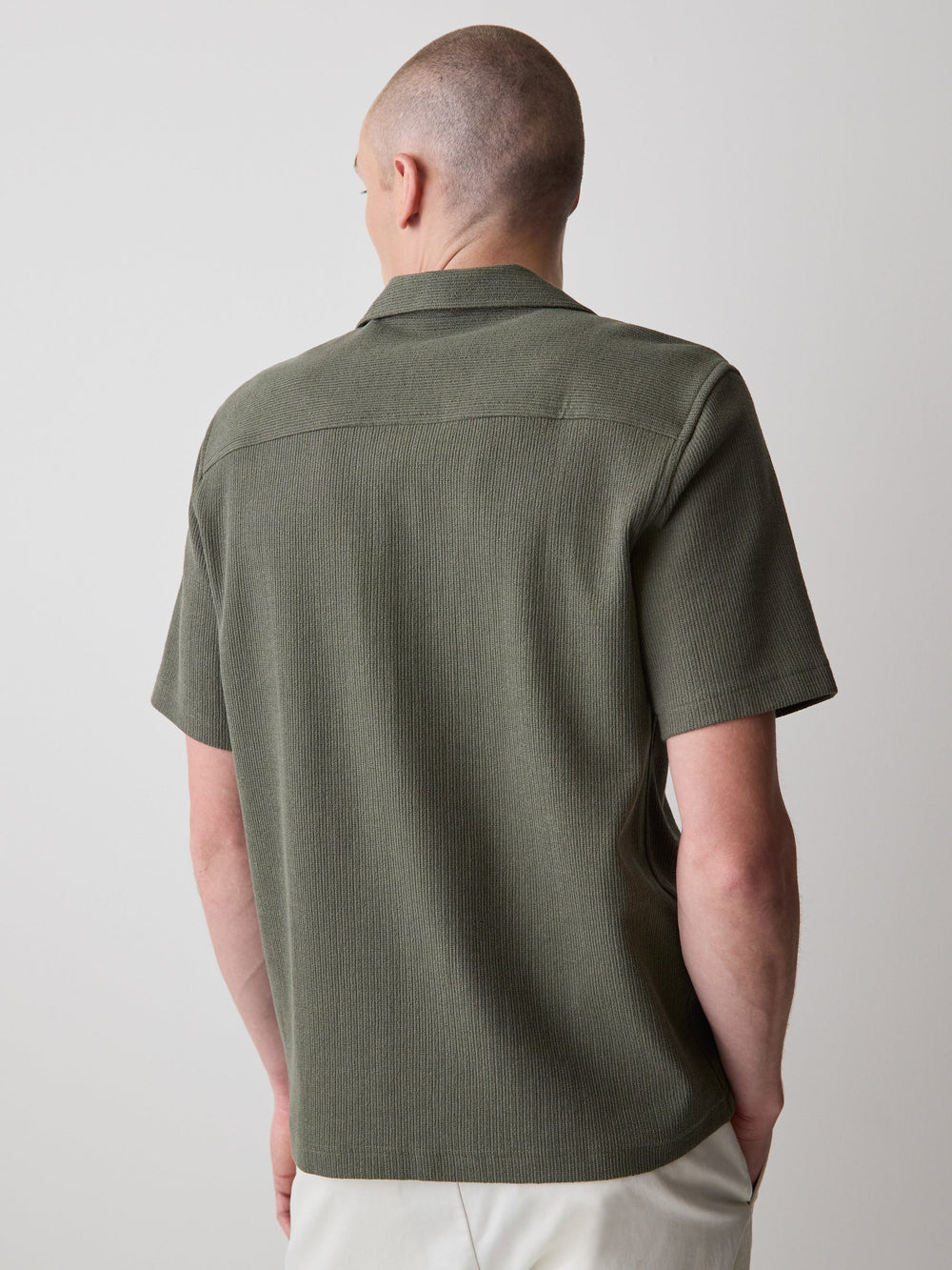 Short-Sleeve Textured Shirt with Camp Collar rw&co Limited Time Discount