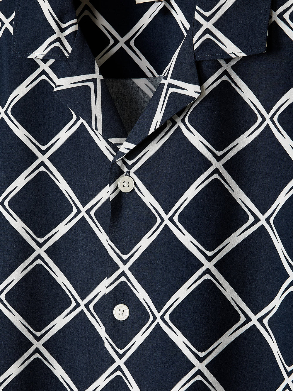 Short-Sleeve Camp-Collar Shirt with Geo Print rw&co Limited Time Discount