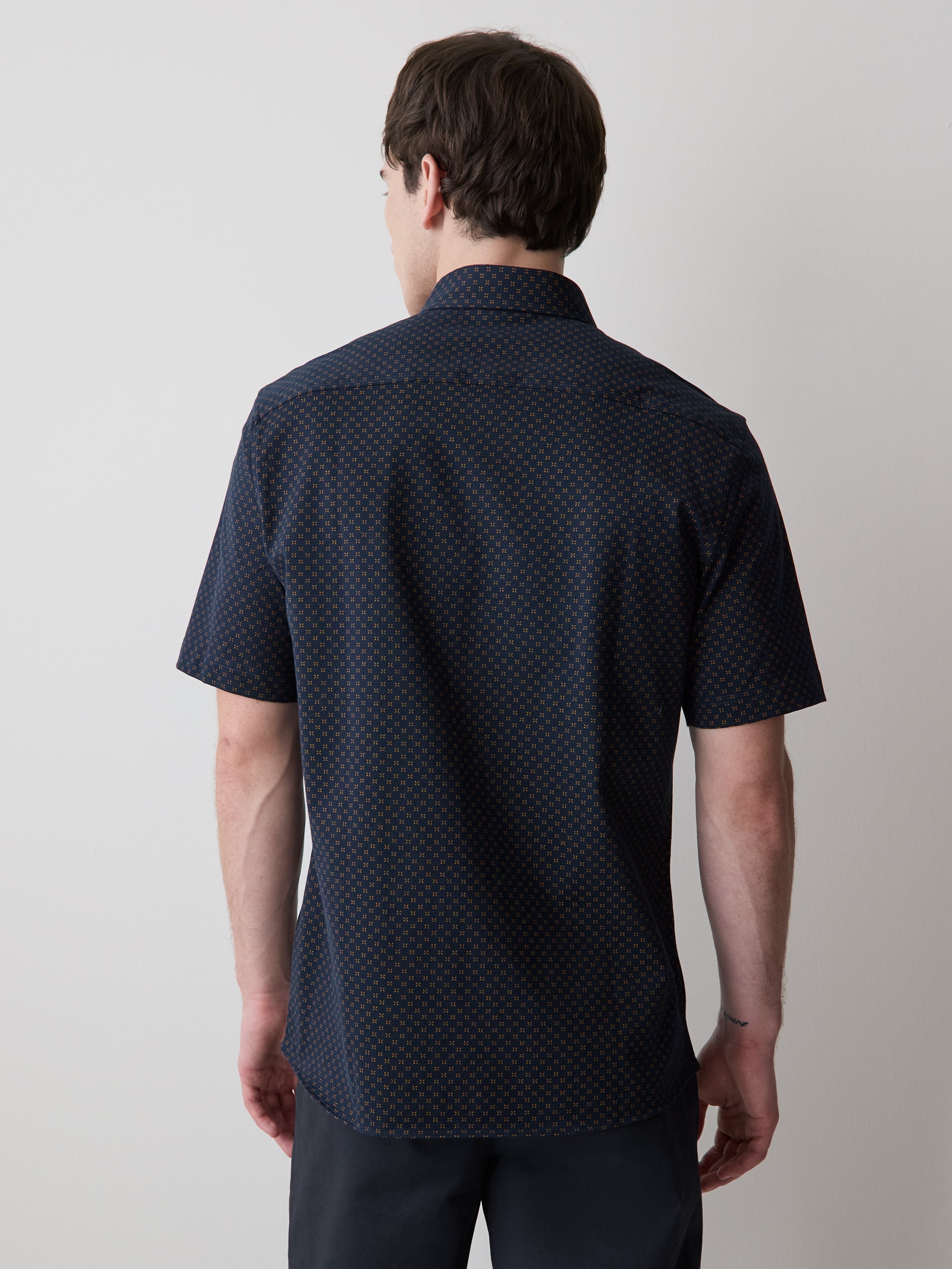 Slim-Fit Short-Sleeve Jersey Shirt rw&co Great Value Deal