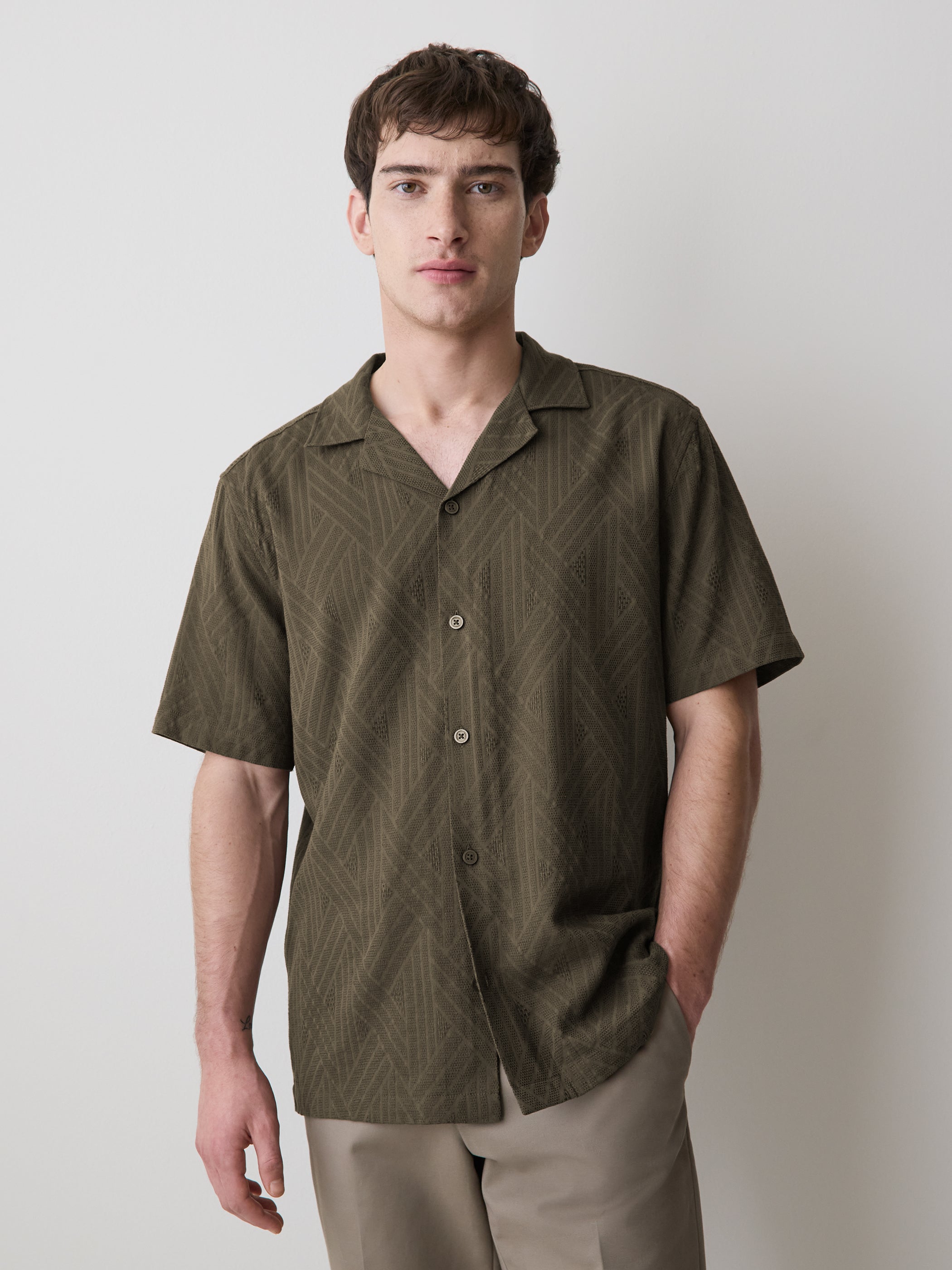 Short-Sleeve Textured Shirt with Camp Collar rw&co Exclusive Sale Price
