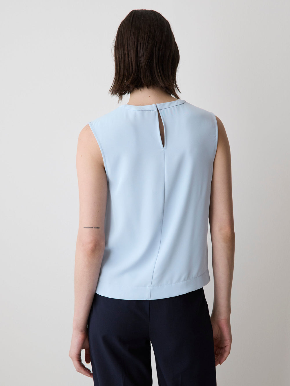 Crew-Neck Luxe Crepe Cami rw&co Limited Time Discount