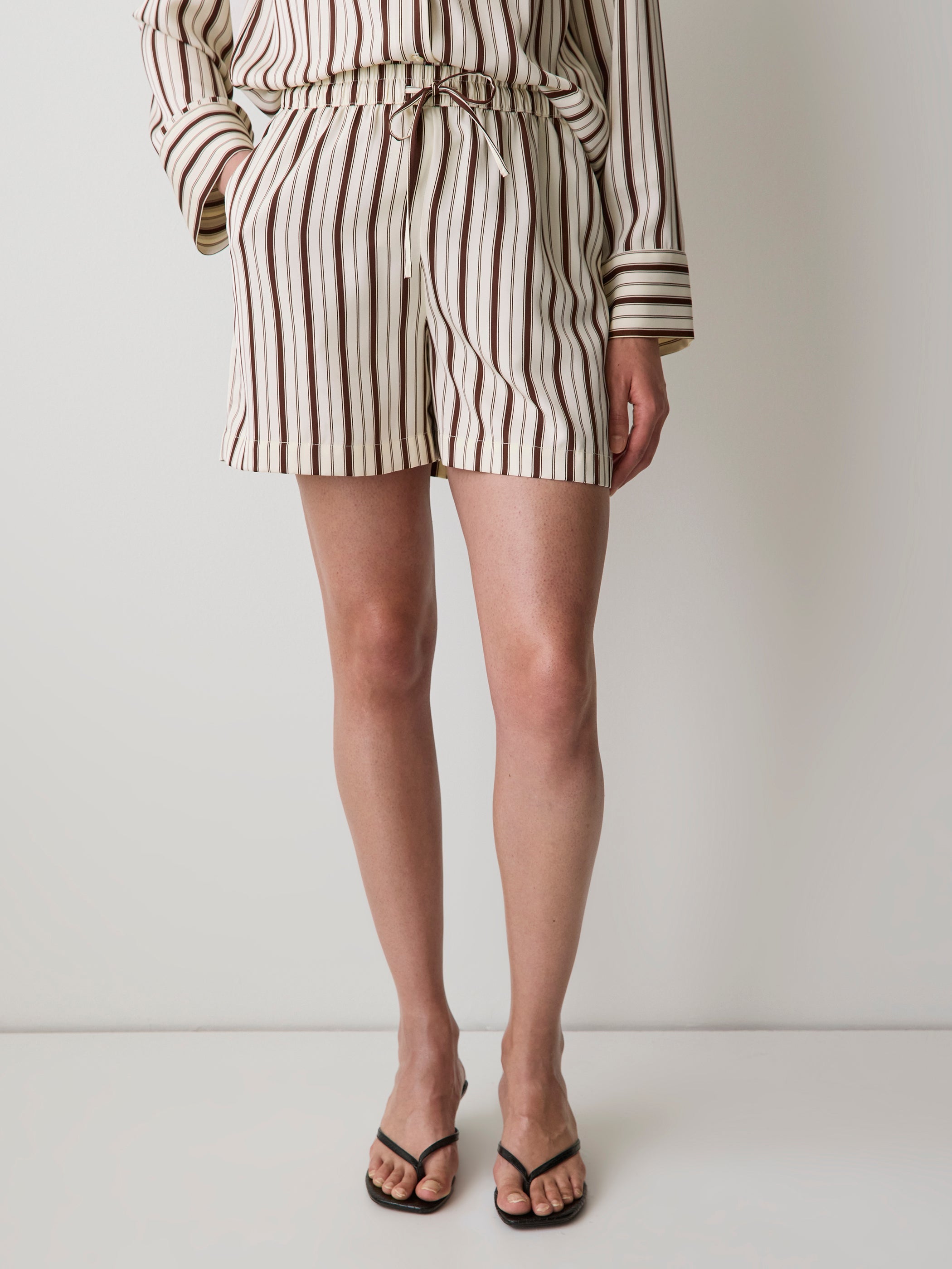 Striped Mid-Rise Pull-On Short rw&co Limited Time Discount