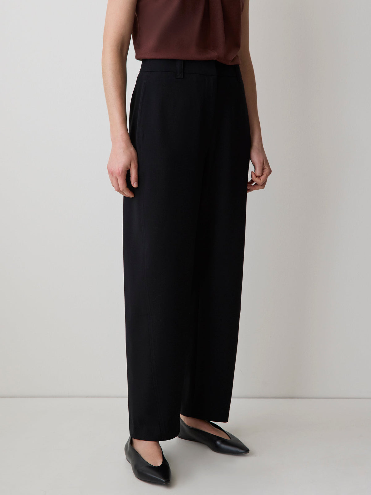 High-Rise Barrel-Leg Pant rw&co Special Offer
