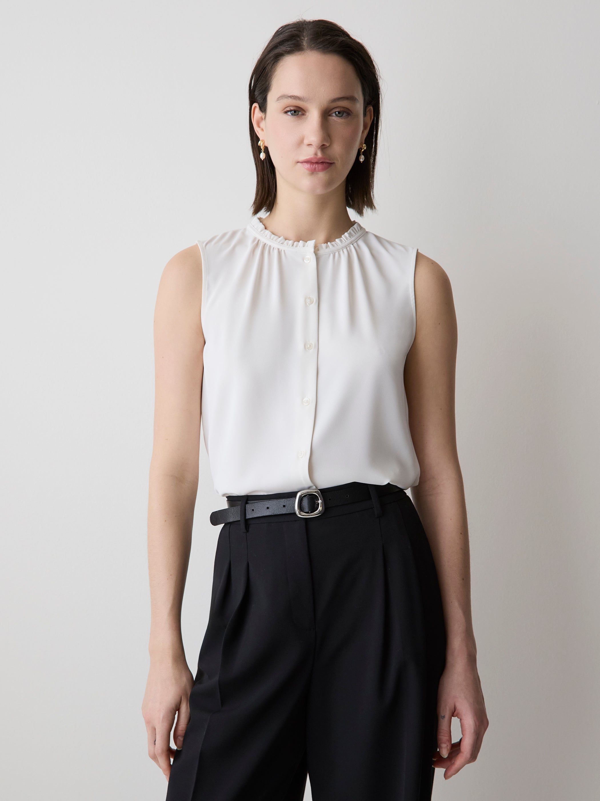 Sleeveless Buttoned-Down Blouse rw&co Exclusive Sale Price