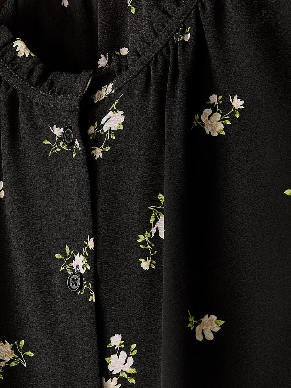 Sleeveless Buttoned-Down Blouse with Ruffled Trim rw&co Special Offer