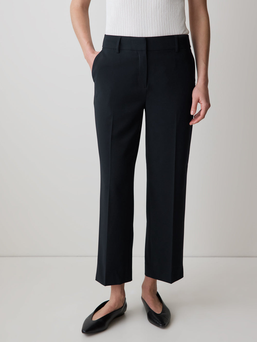 Mid-Rise Straight-Leg Cropped Pant rw&co On Sale