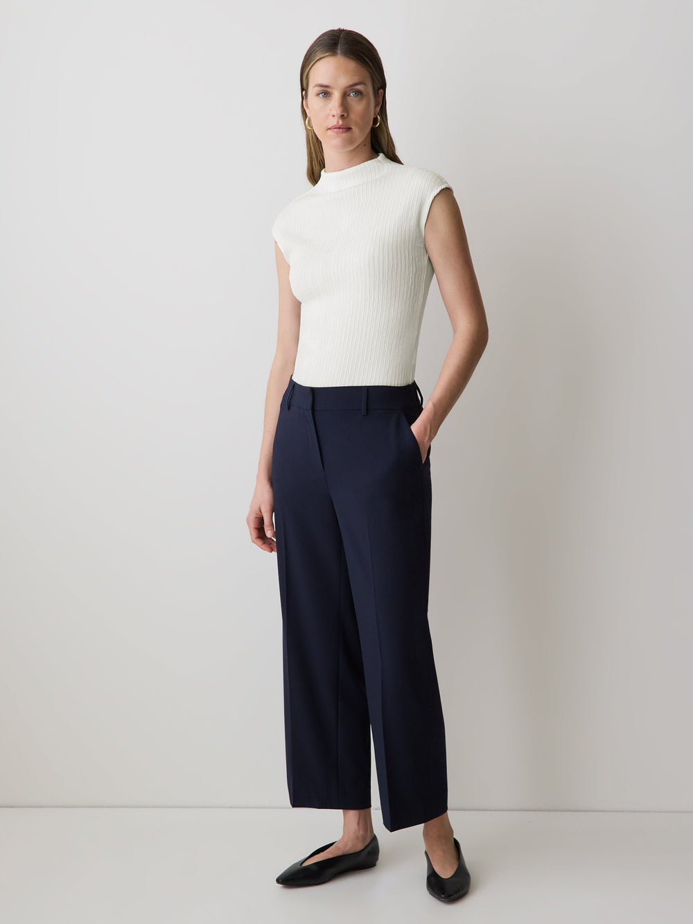 Mid-Rise Straight-Leg Cropped Pant rw&co On Sale