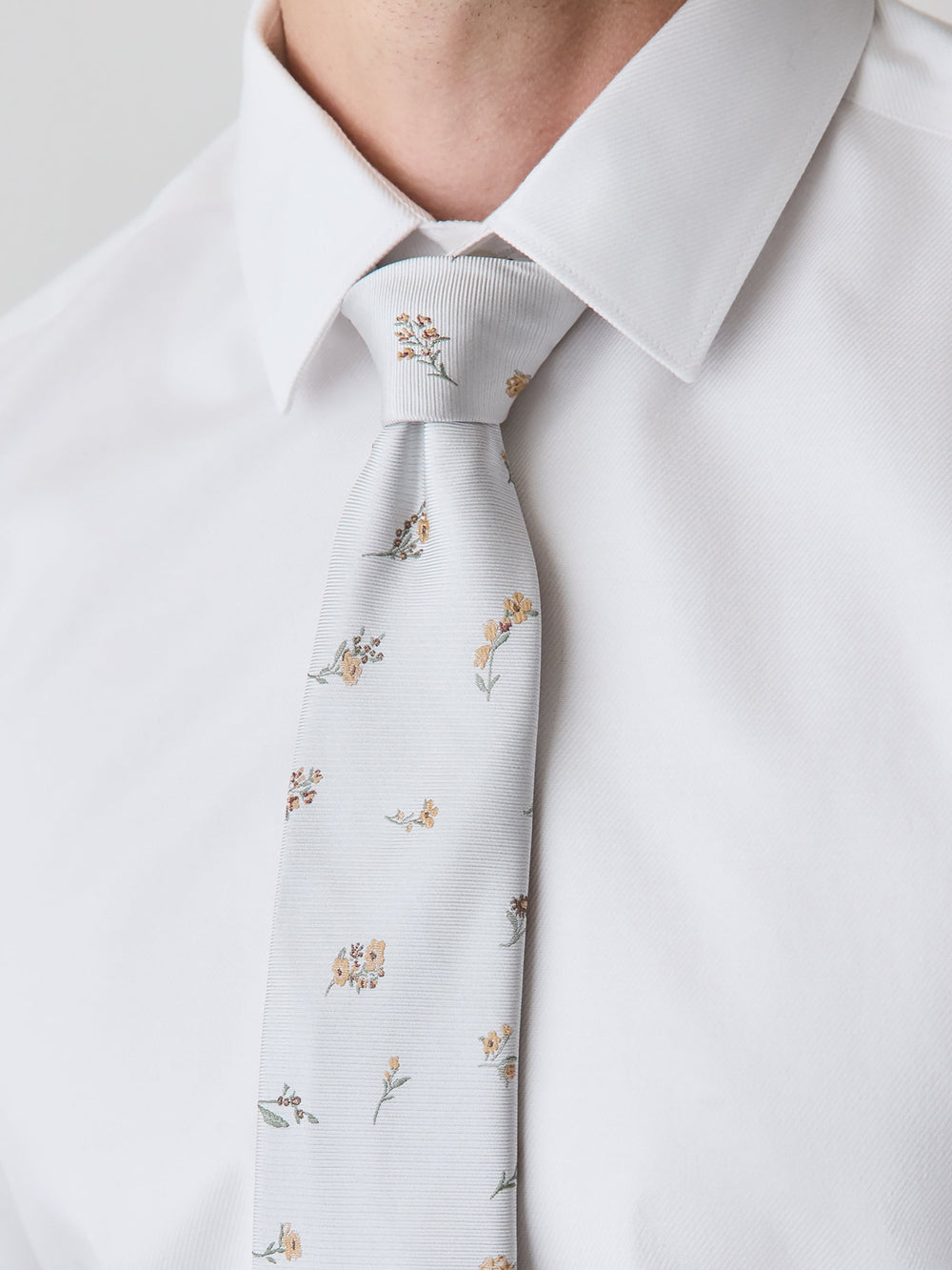 Grey Regular Tie with Floral Pattern rw&co Great Value Deal