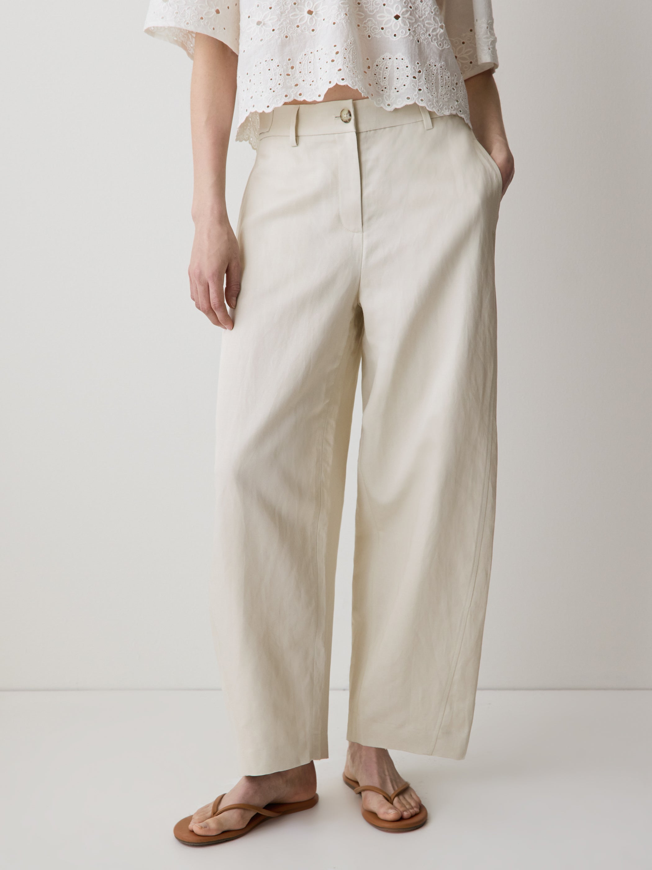 Twill High-Rise Barrel Pant rw&co Exclusive Sale Price