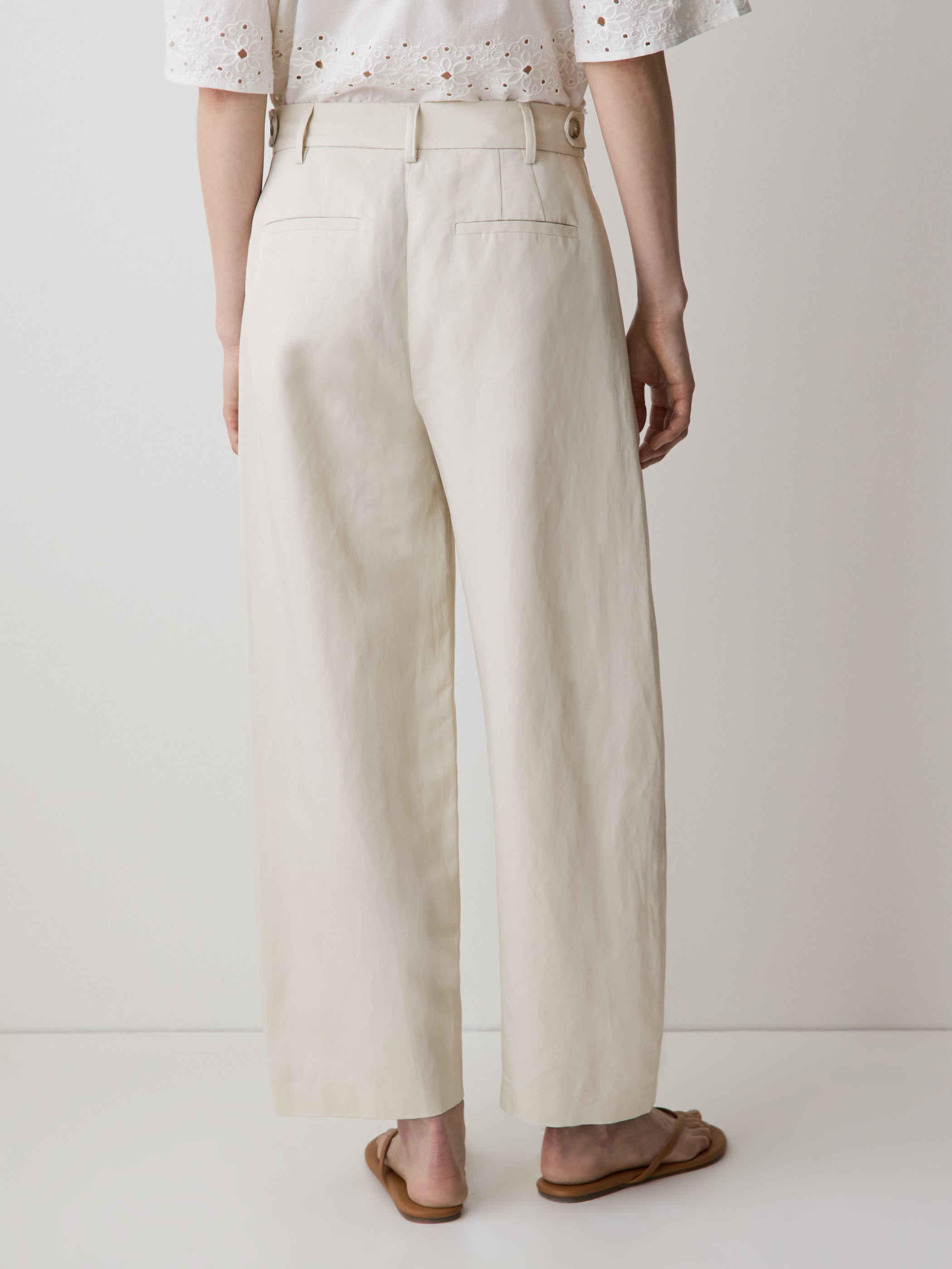 Twill High-Rise Barrel Pant rw&co Exclusive Sale Price