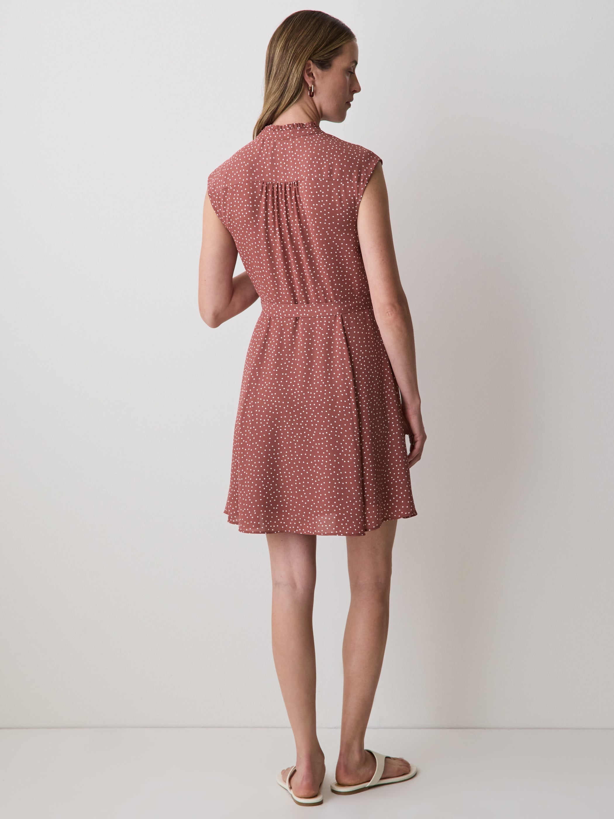 Sleeveless Mock-Neck Buttoned-Down Mini Dress rw&co Special Offer