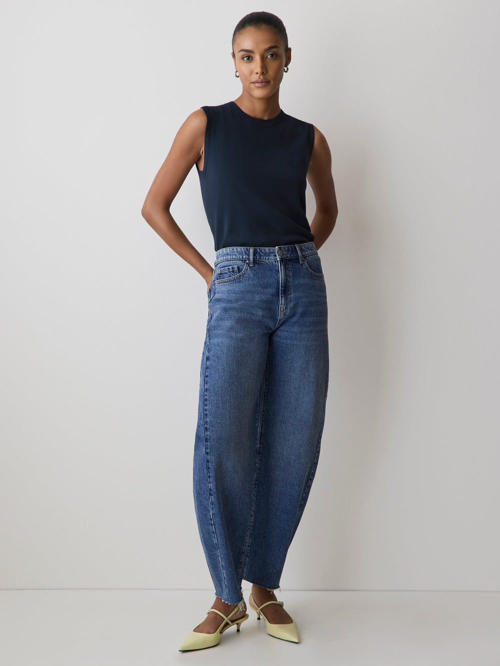 Sleeveless Scoop-Neck Sweater rw&co On Sale
