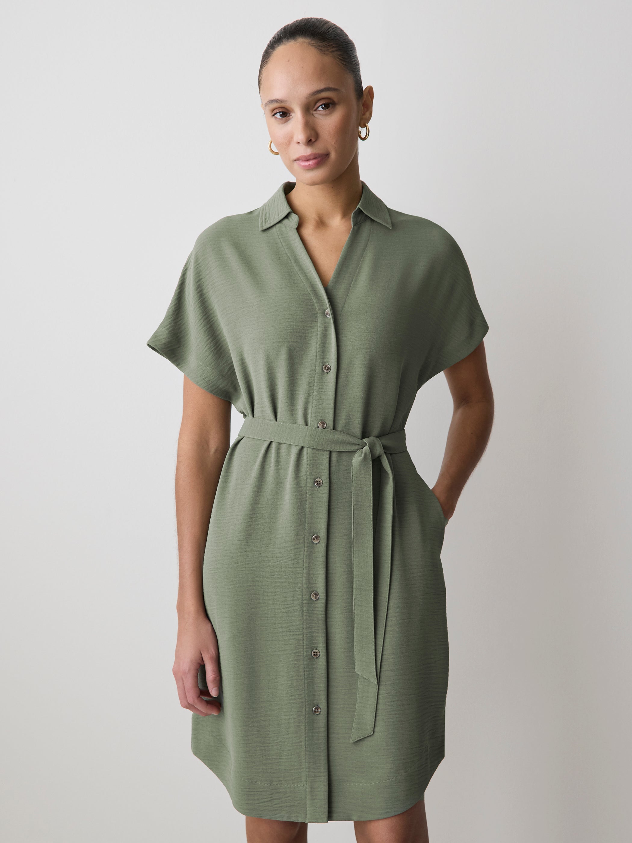 Short-Sleeve Buttoned-Down Midi Dress with Shirt Collar rw&co Special Promo Price