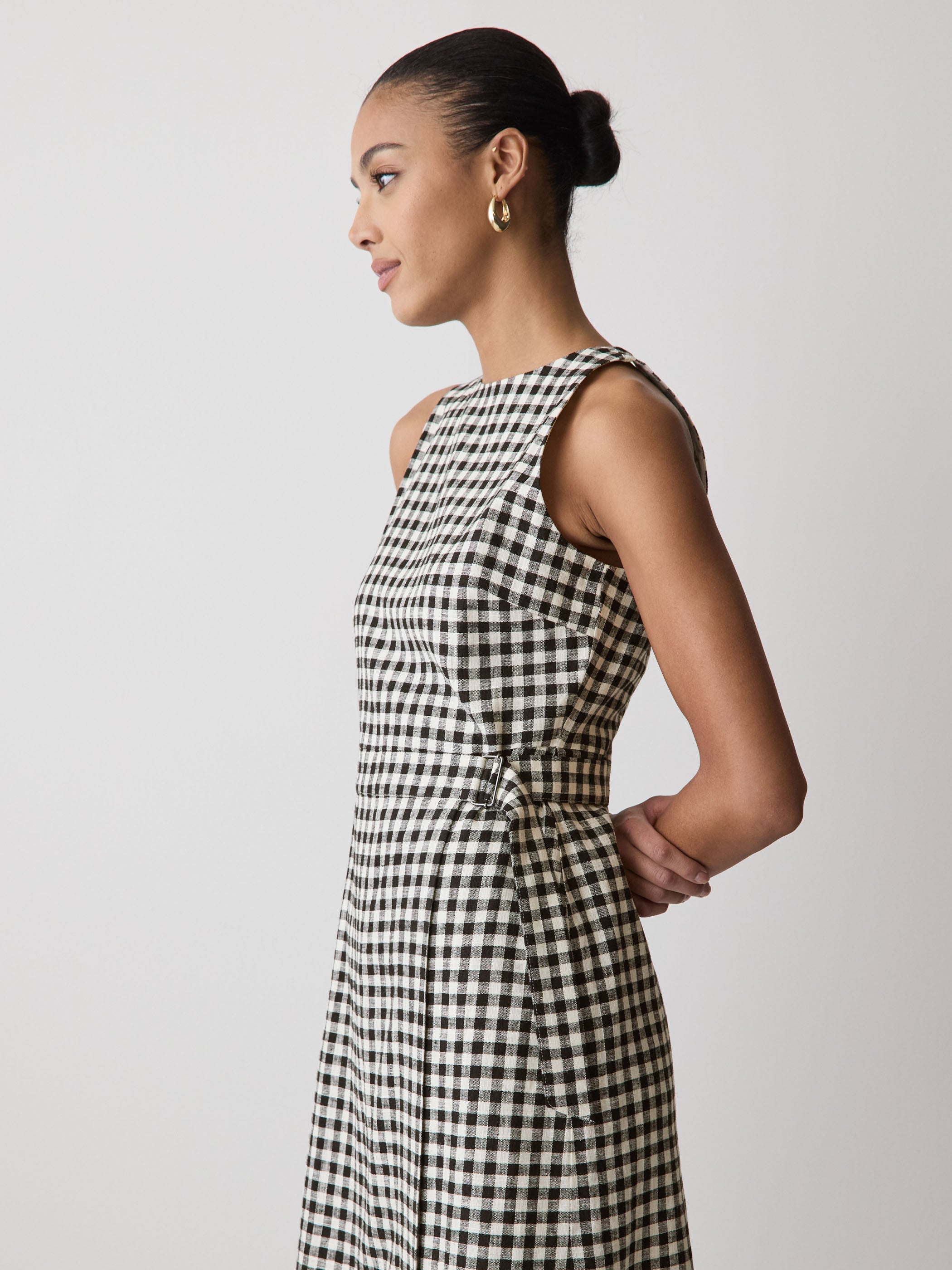 Sleeveless Boat-Neck Linen-Blend Midi Dress rw&co Great Value Deal
