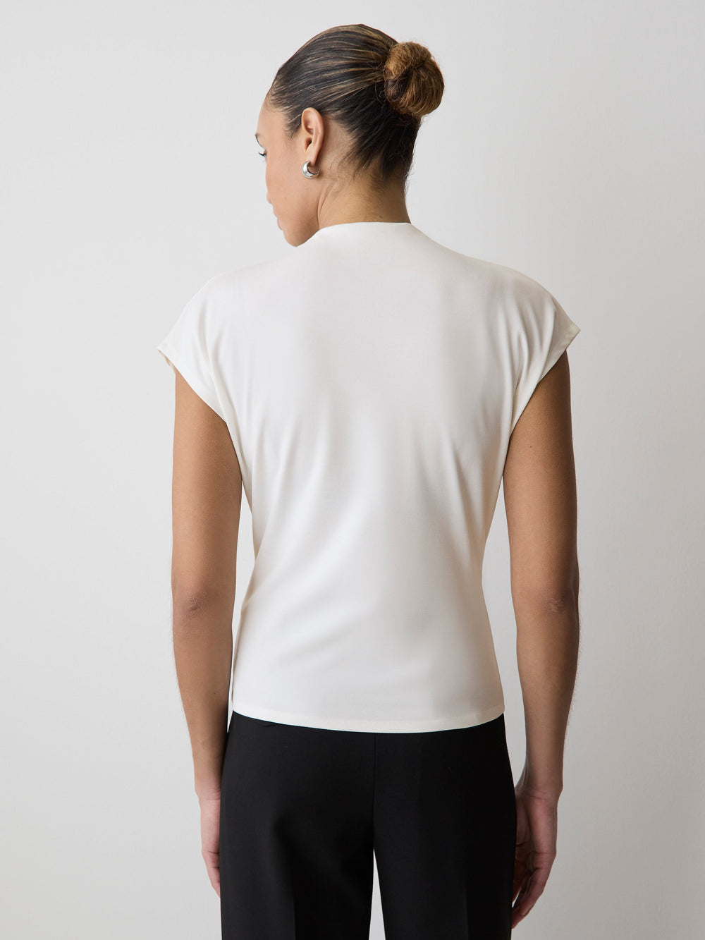 Extended-Sleeve Crew-Neck Draped Top rw&co Great Value Deal
