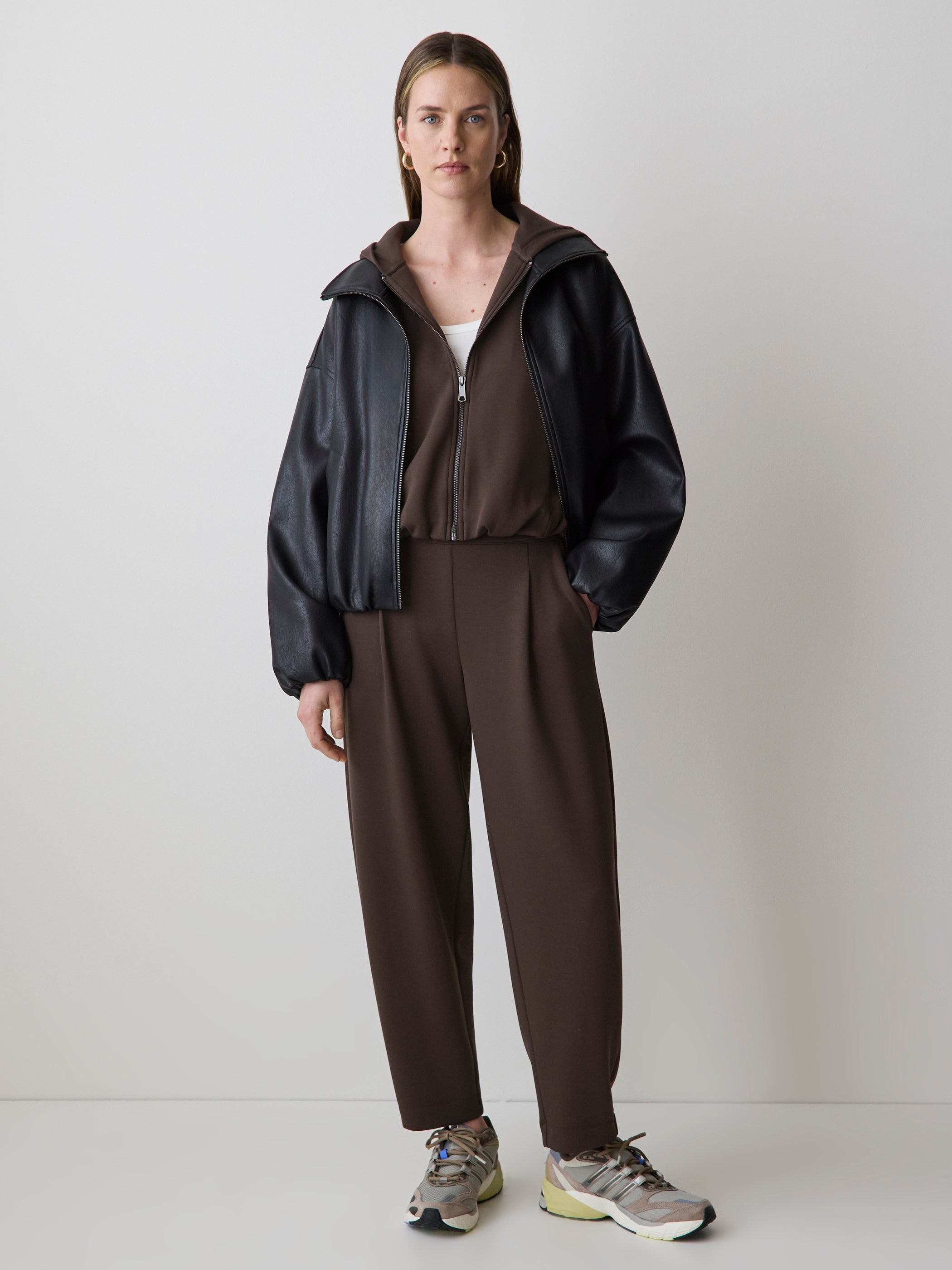 Barrel-Leg Lounge Pant rw&co On Sale