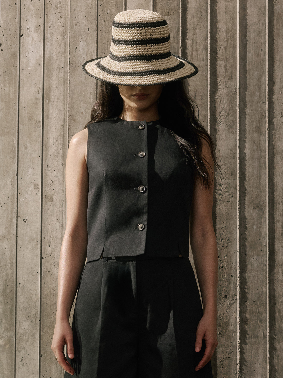 Linen-Blend Sleeveless Vest rw&co Great Value Deal