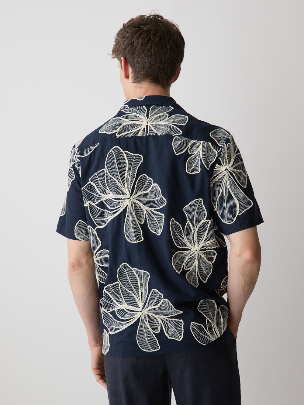 Short-Sleeve Camp-Collar Shirt with Embroidered Details rw&co Limited Time Discount