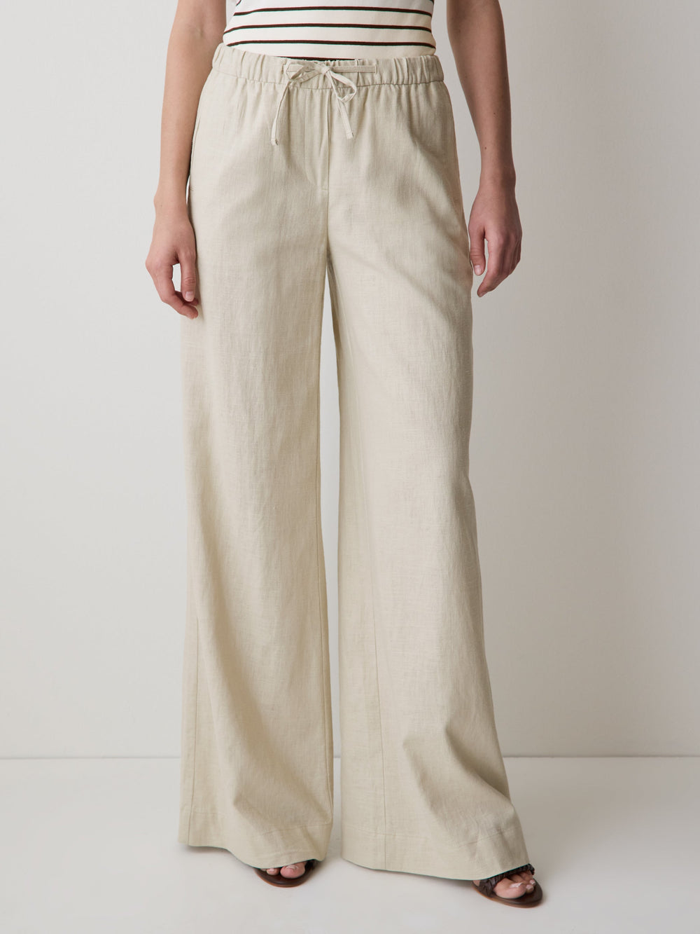 Linen Mid-Rise Wide-Leg Pant rw&co Great Value Deal
