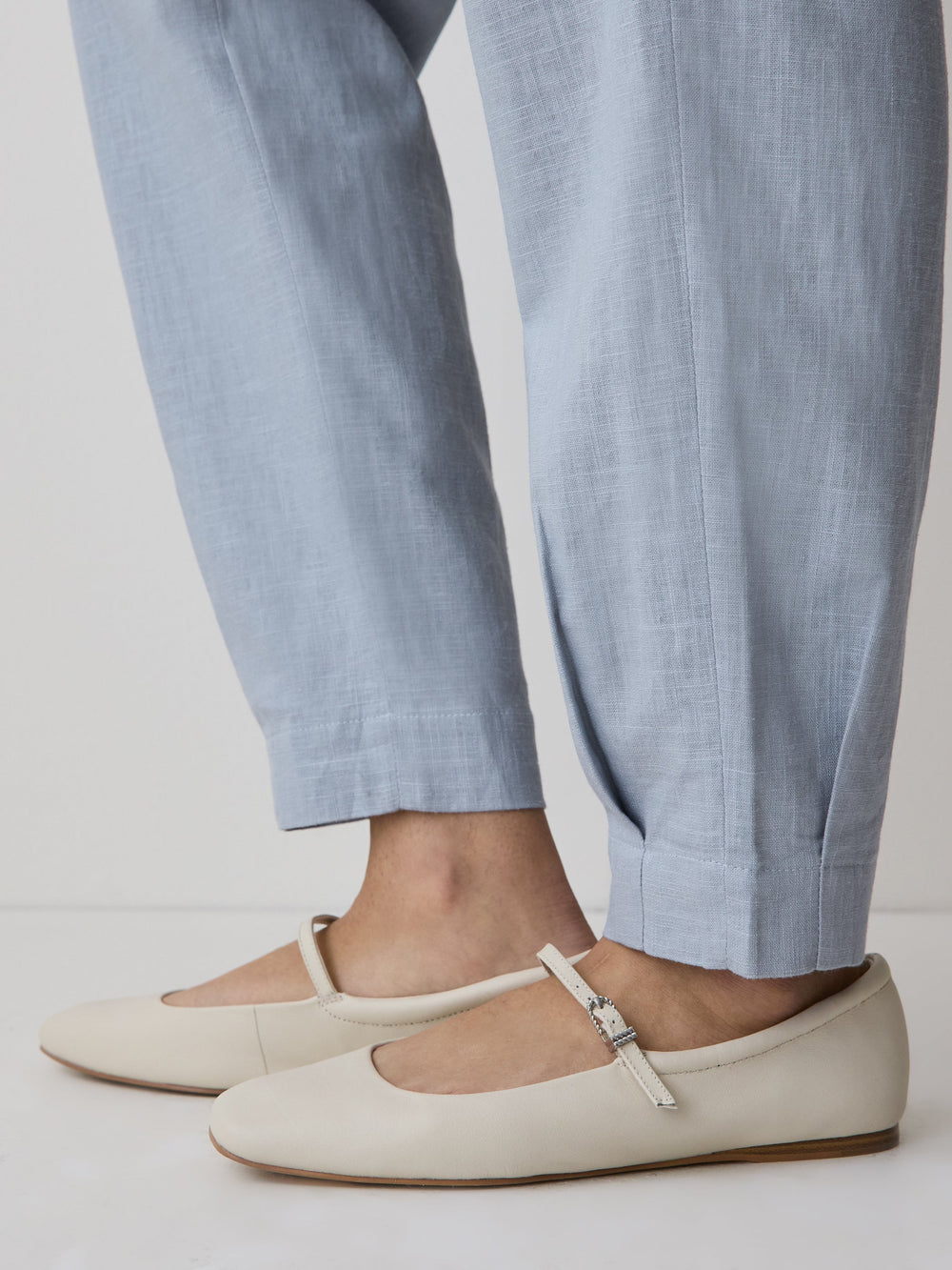 Linen Mid-Rise Tapered-Leg Jogger Pant rw&co Special Promo Price