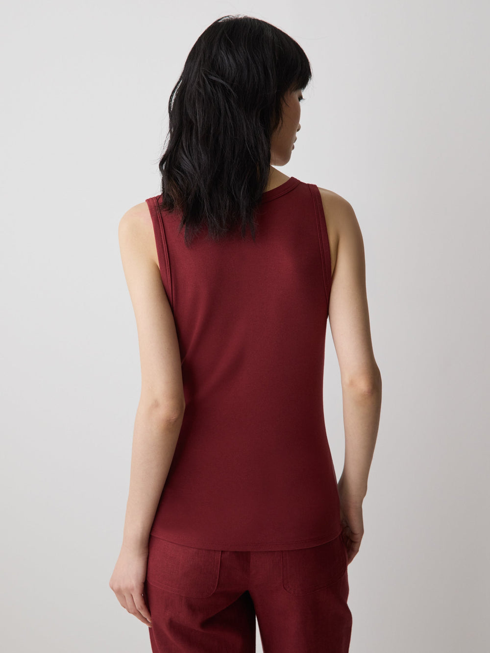 Scoop-Neck Cami with Wide Straps rw&co Exclusive Sale Price