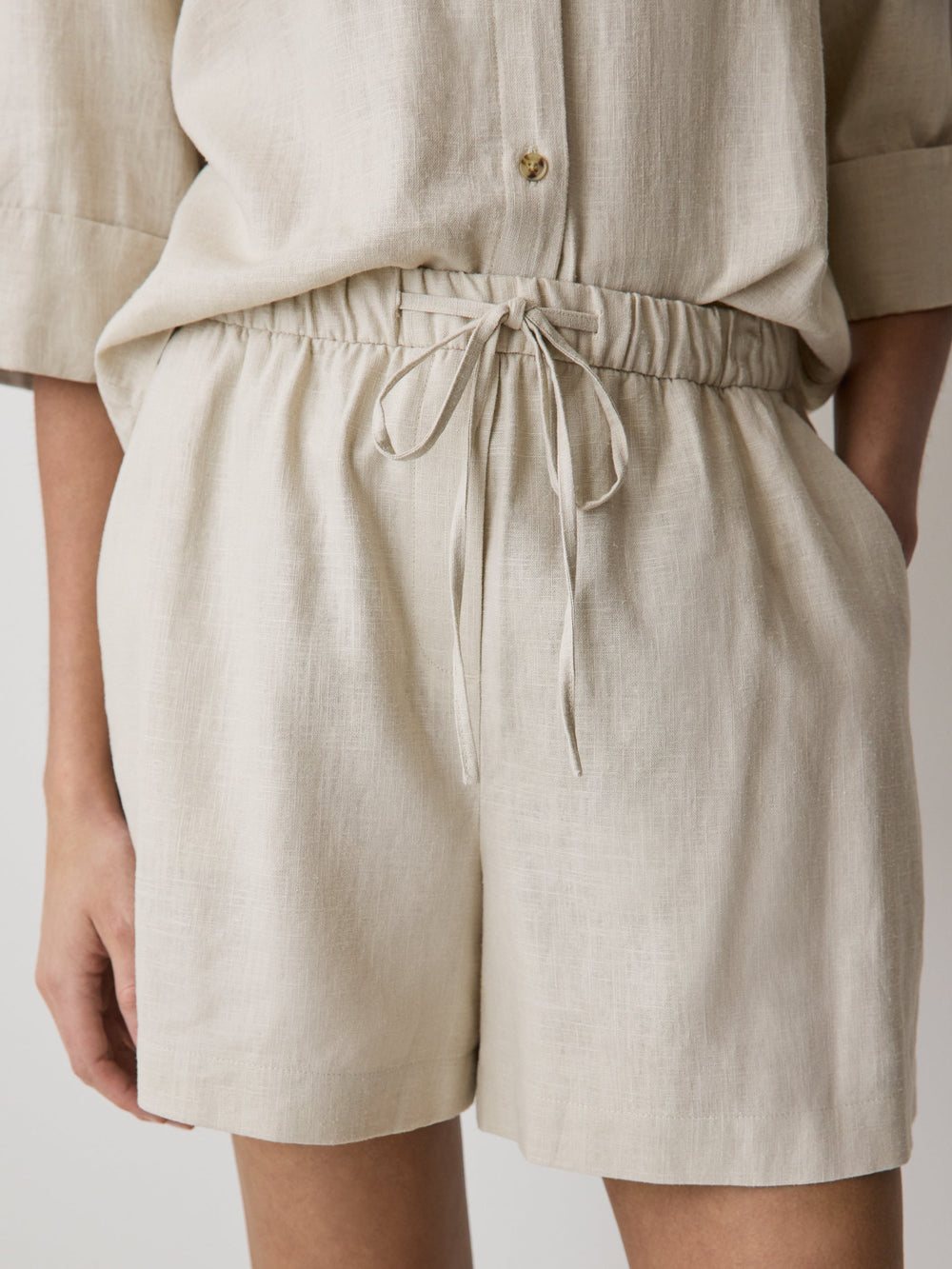 Linen-Blend Mid-Rise Pull-On Short rw&co Exclusive Sale Price